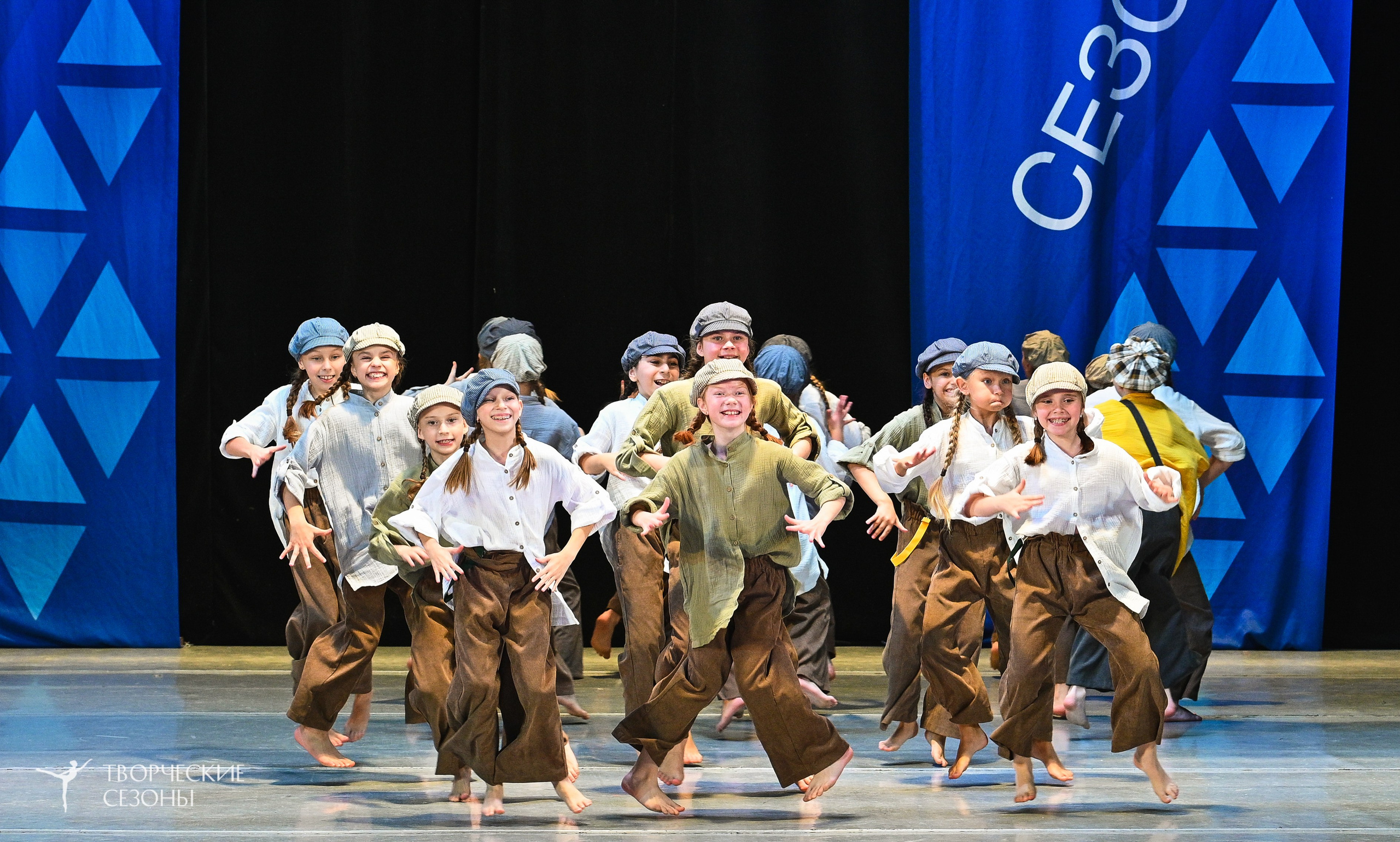 22.11.2025 IV Всероссийский хореографический фестиваль «Россия танцует на Волге». Медиастудия Фото Концепт