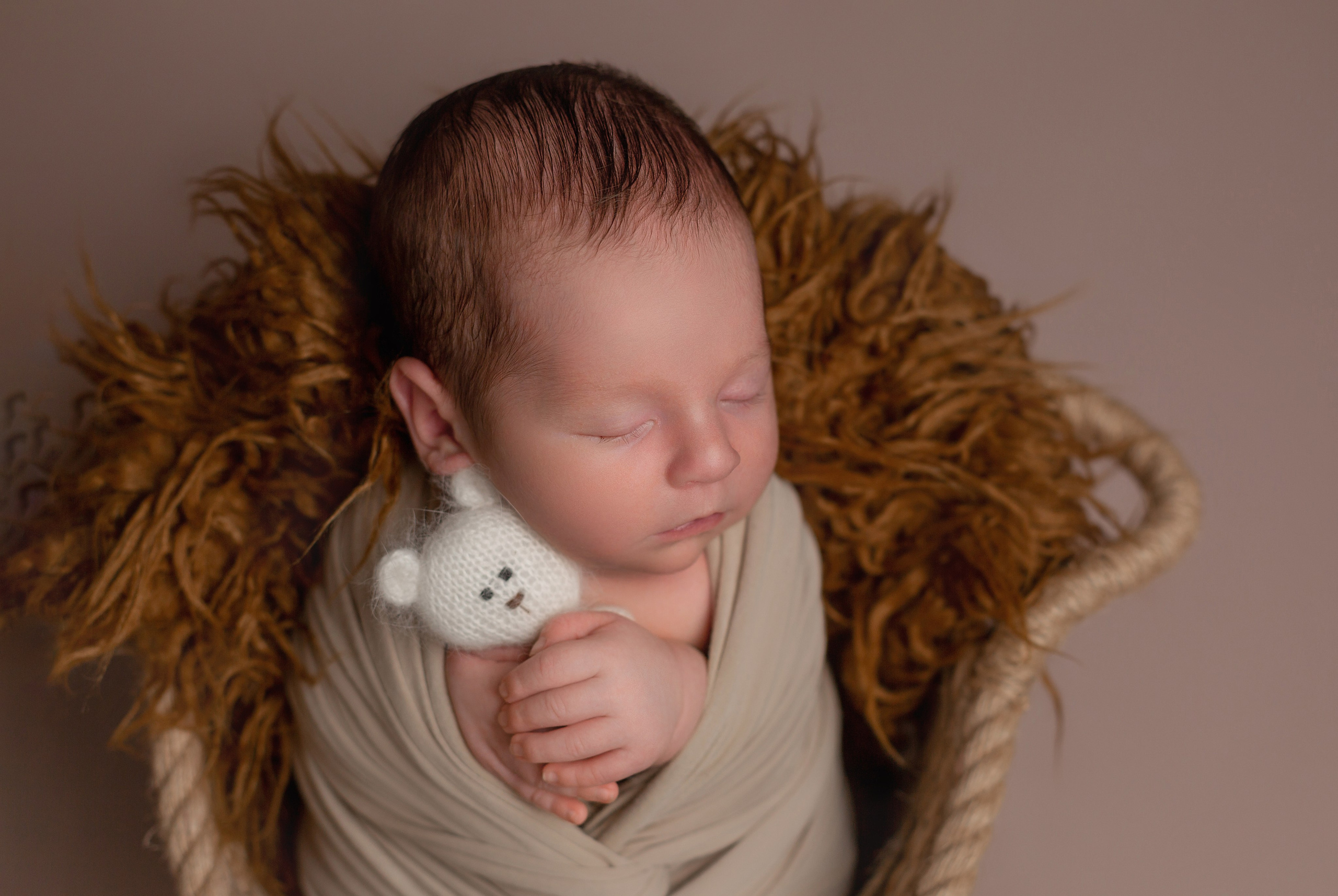 Новорожденные. Фотограф новорожденных в Симферополе Эльмира тизе
