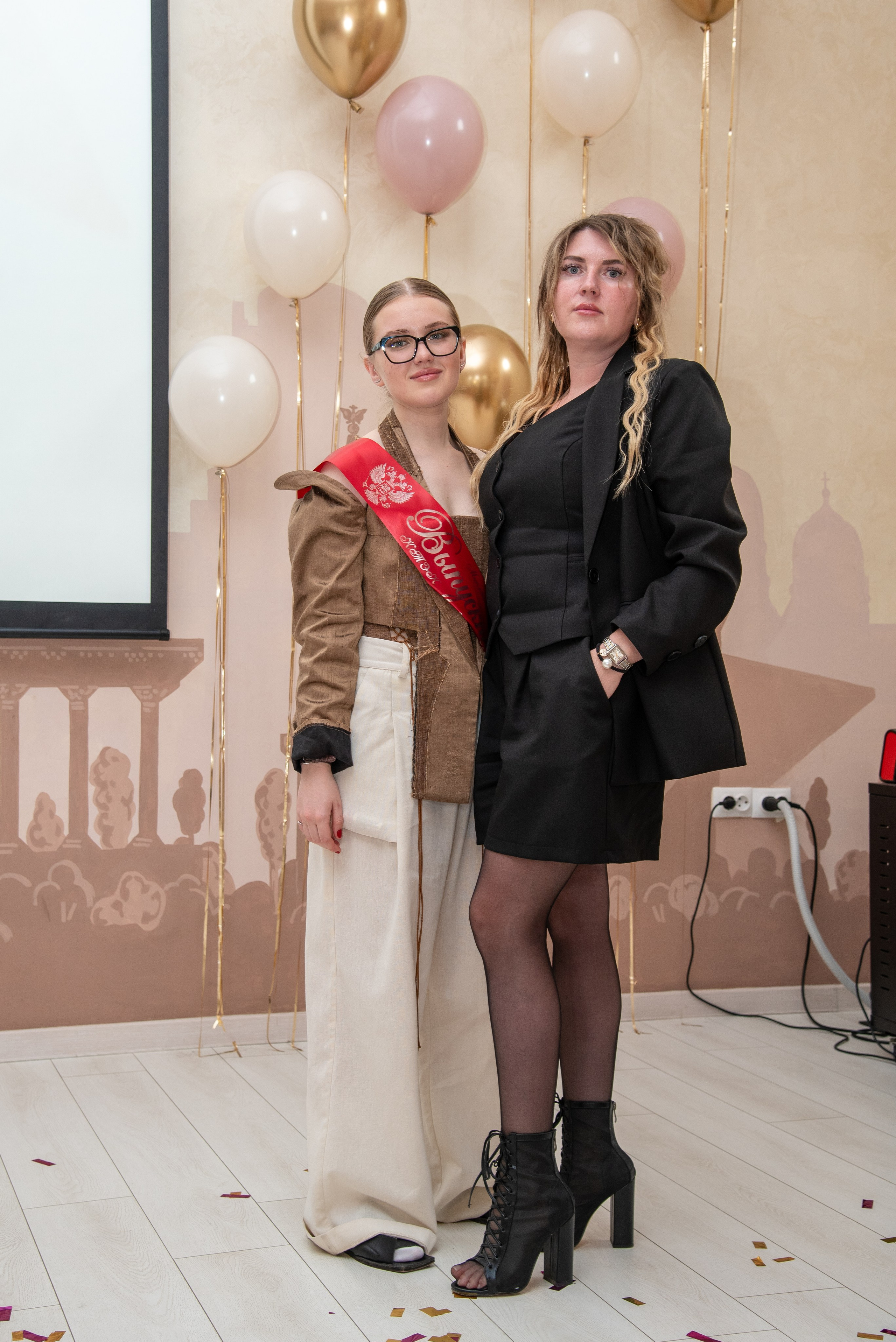 Последний звонок КТЭК (цветокор). Детский и семейный фотограф Краснодар / Сочи Сергеева Олеся