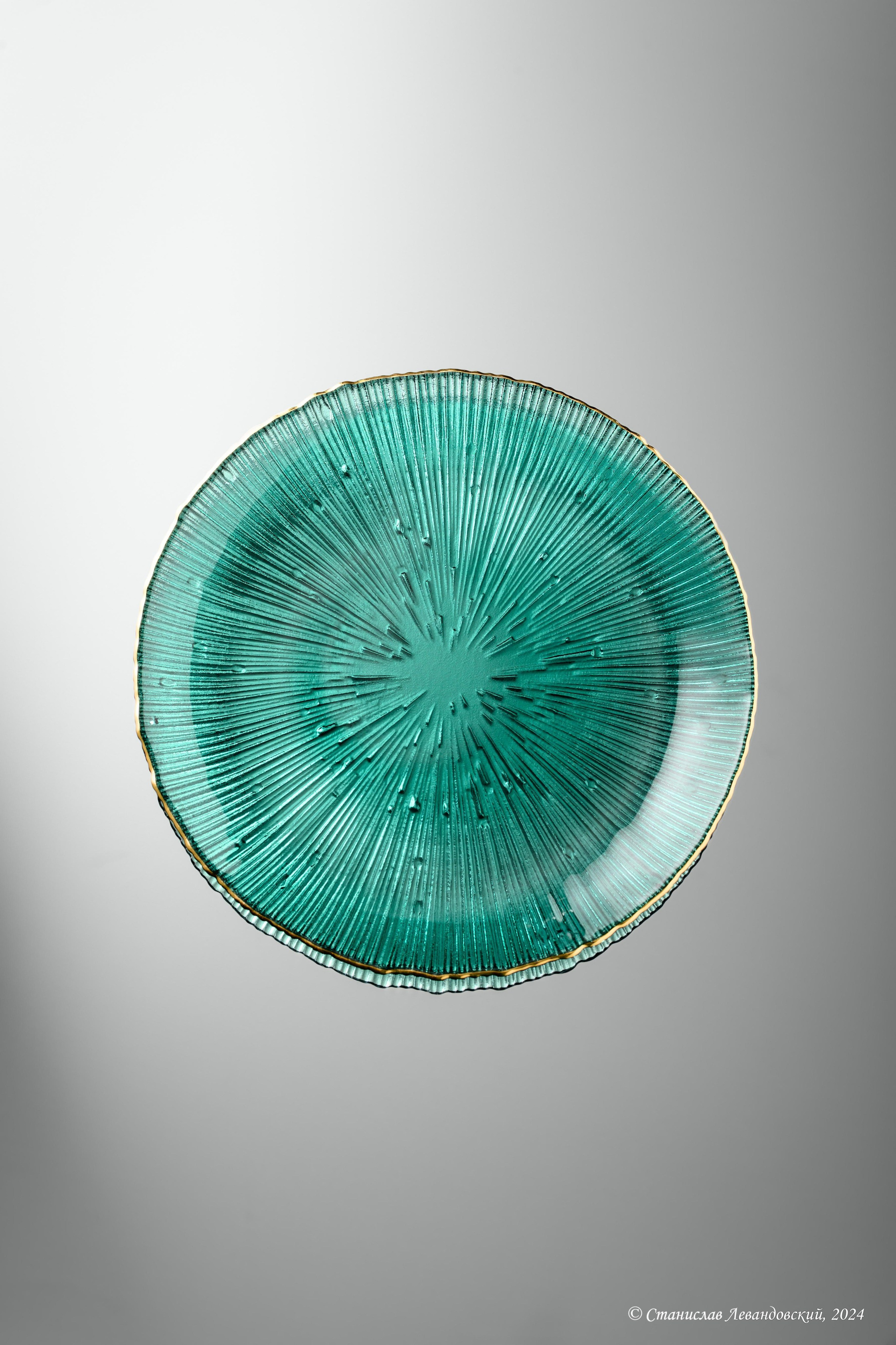 Предметы с глянцевой поверхностью. Предметный фотограф в Москве Станислав Левандовский