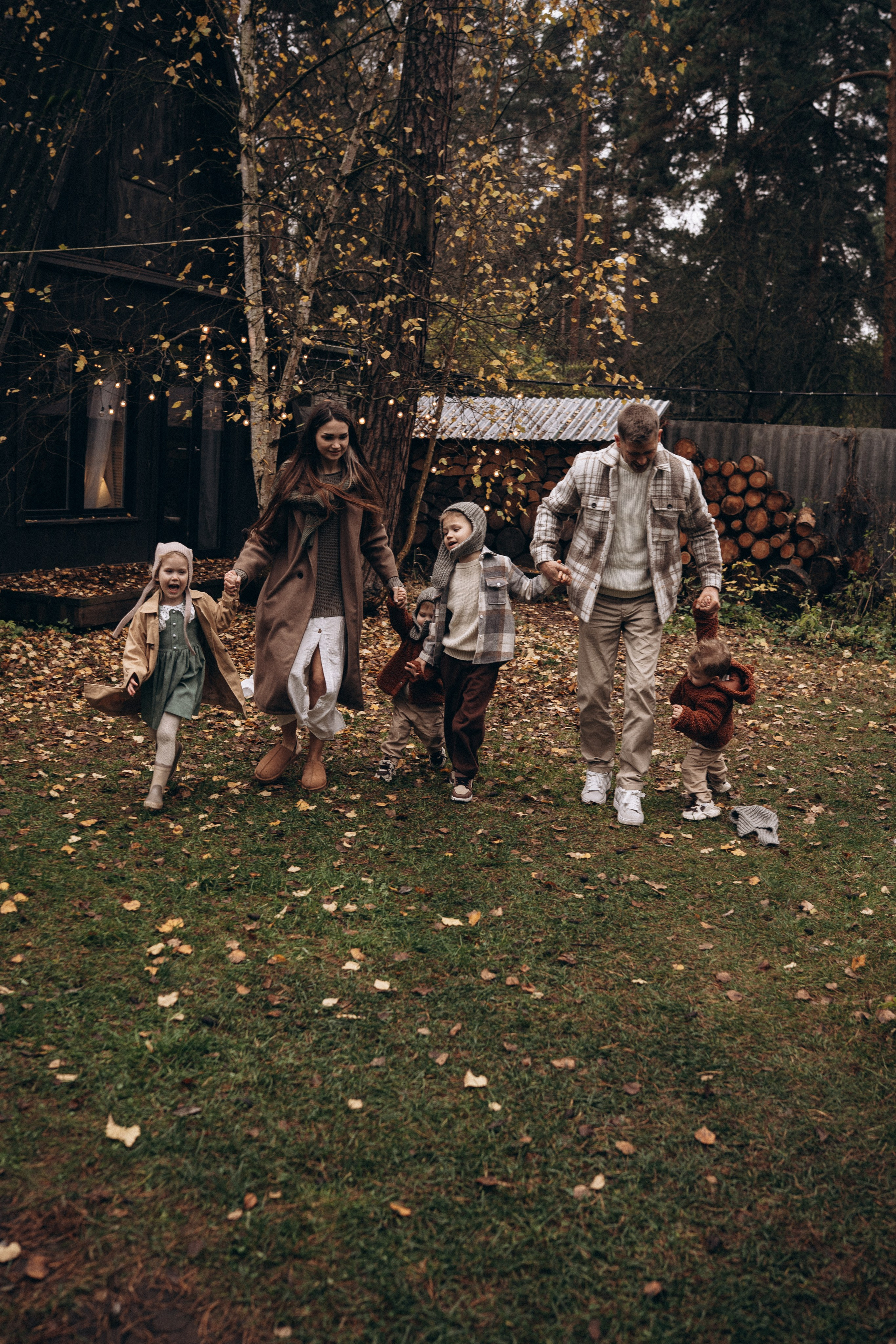 Яна и Ильсур, загородная Фотостудия. Фотограф Новорожденных в Москве. Семейные истории в стиле LIFE