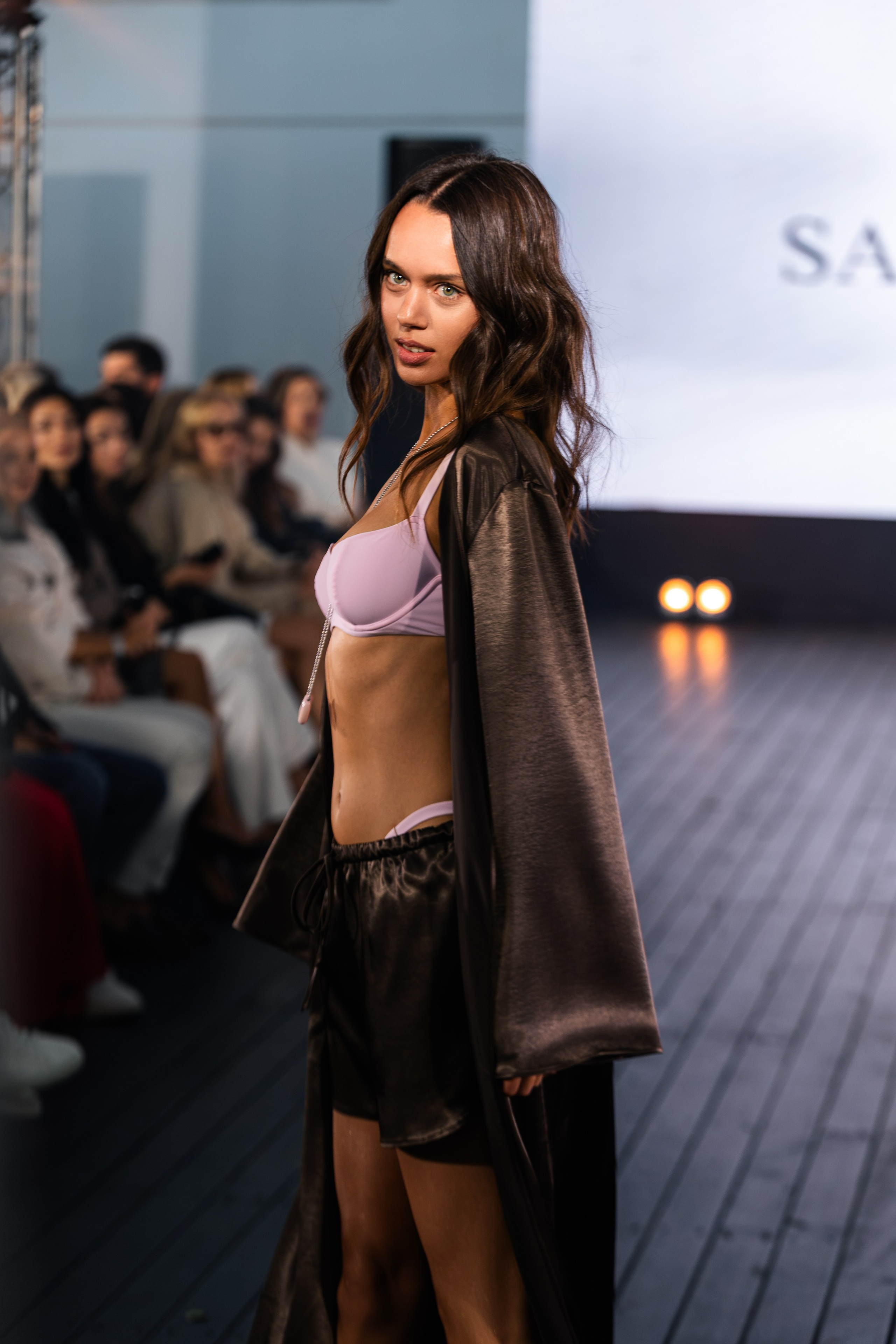 Fashion Fabrique. ILIAS BLACK — Фотограф свадеб и мероприятий в Минске и Беларуси