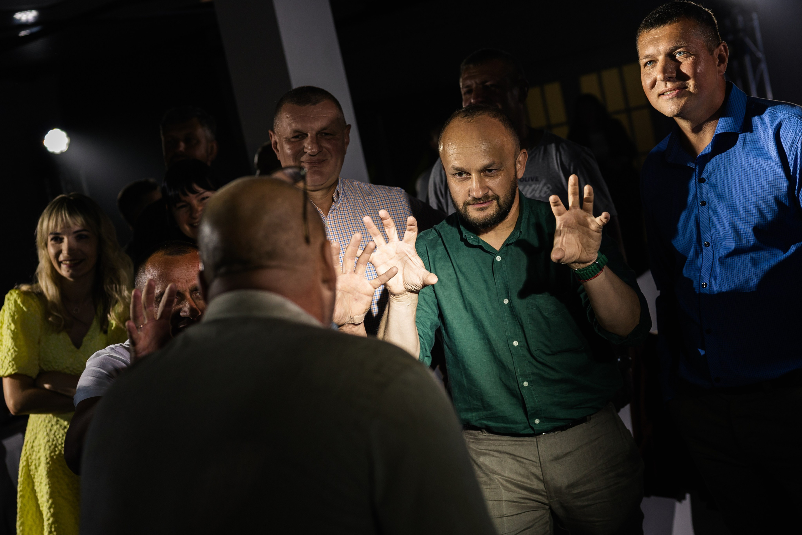 Эталон Инжениринг. ILIAS BLACK — Фотограф свадеб и мероприятий в Минске и Беларуси