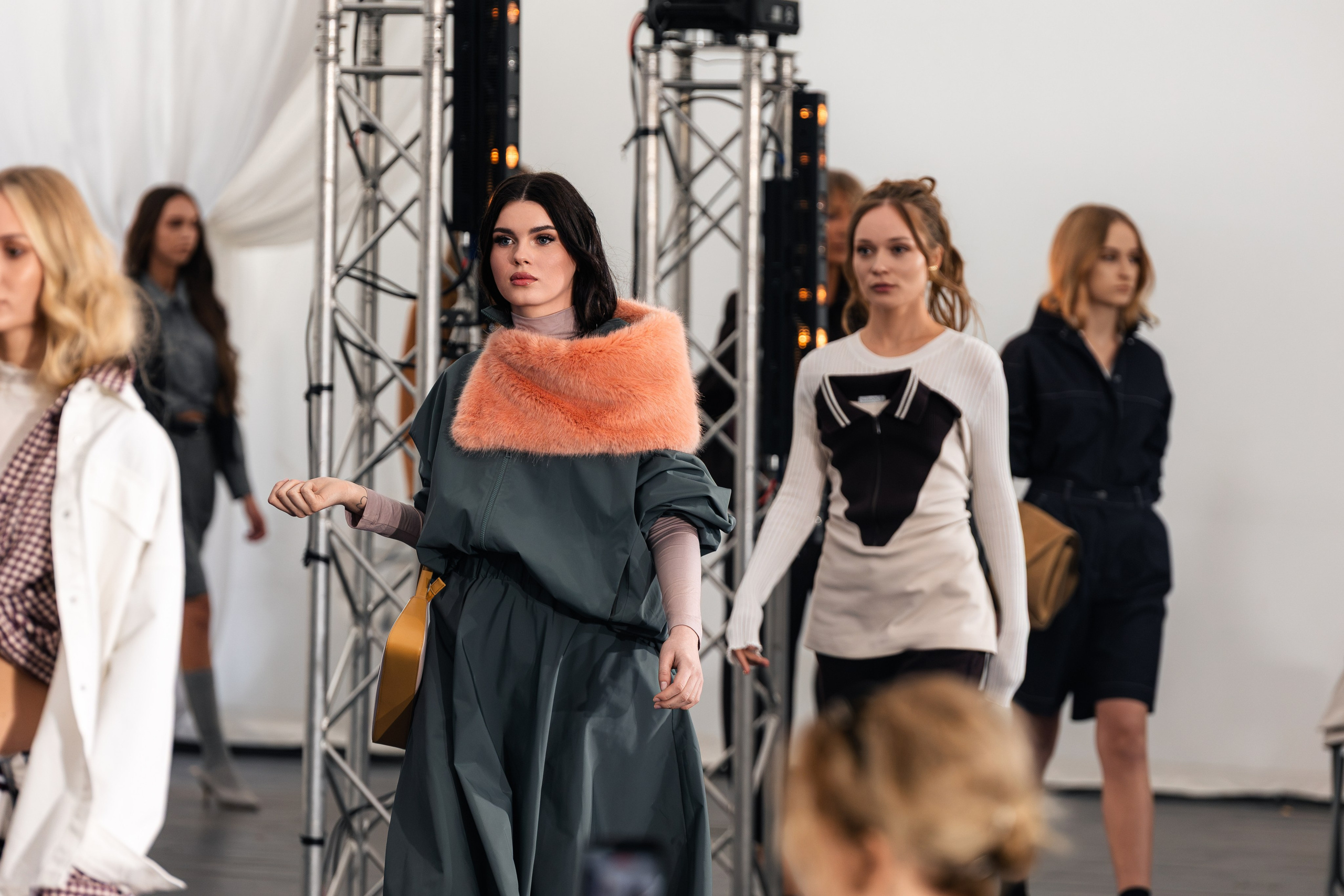 Fashion Fabrique. ILIAS BLACK — Фотограф свадеб и мероприятий в Минске и Беларуси