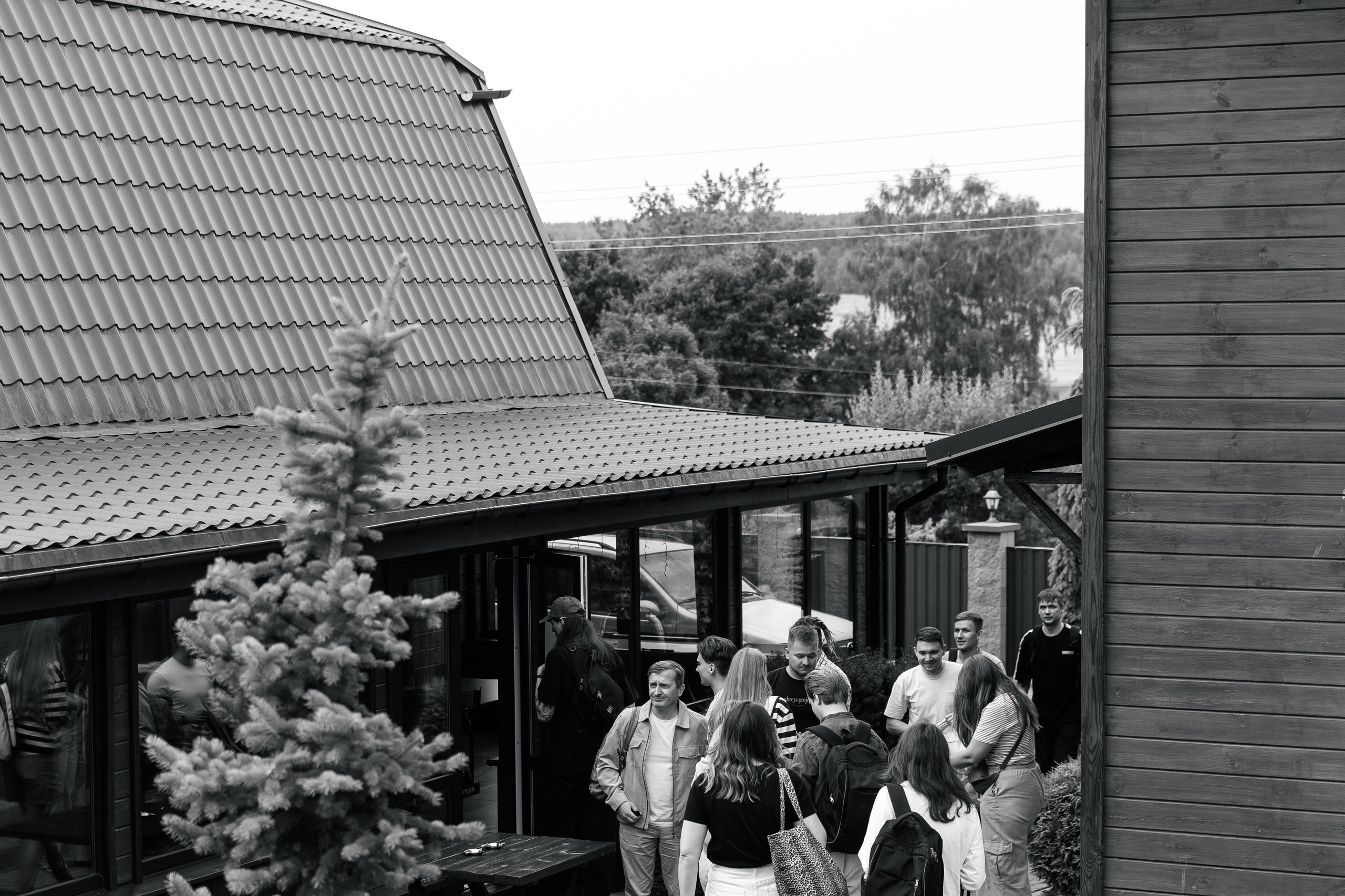 IT Territory. ILIAS BLACK — Фотограф свадеб и мероприятий в Минске и Беларуси