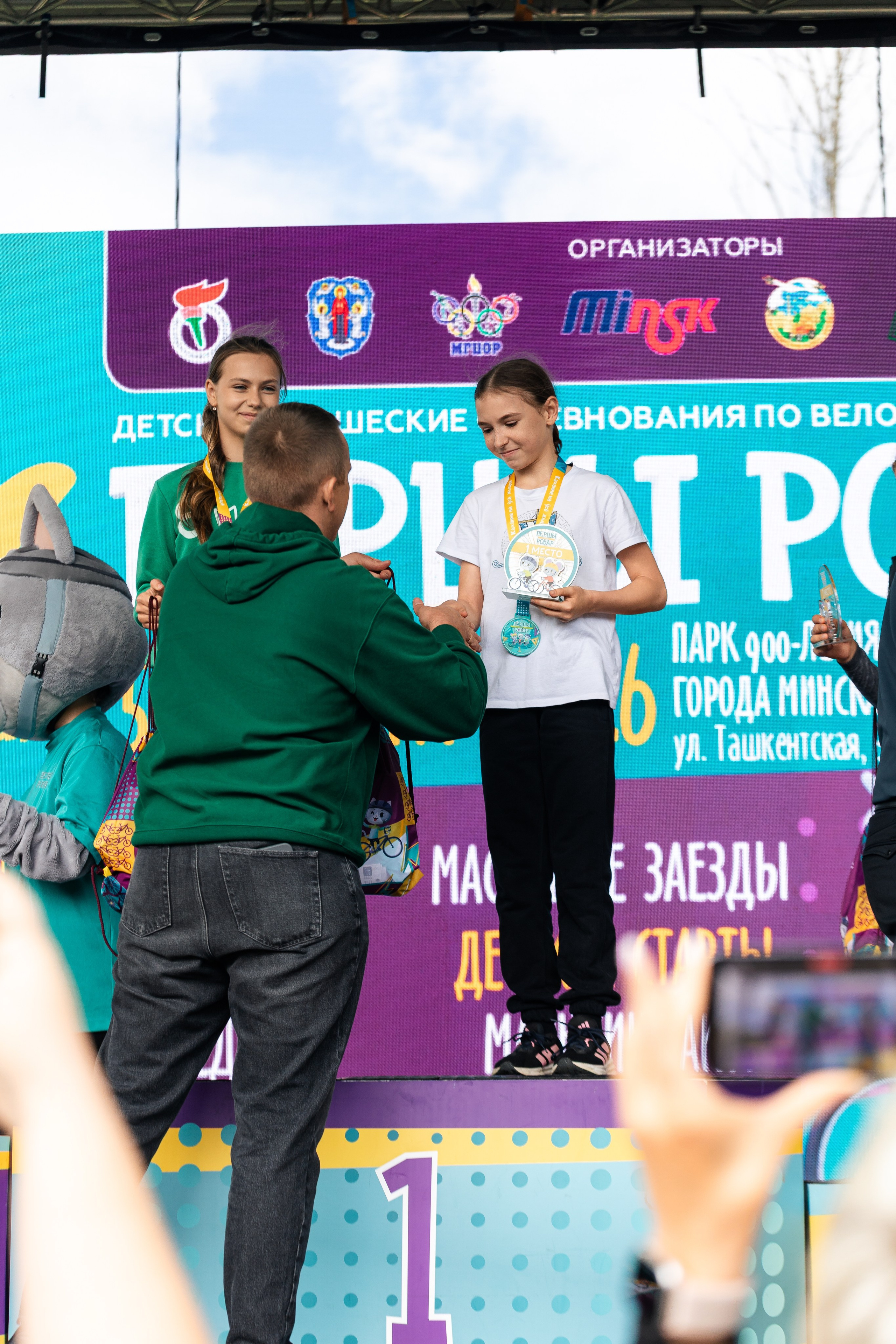 Першы Ровар. ILIAS BLACK — Фотограф свадеб и мероприятий в Минске и Беларуси