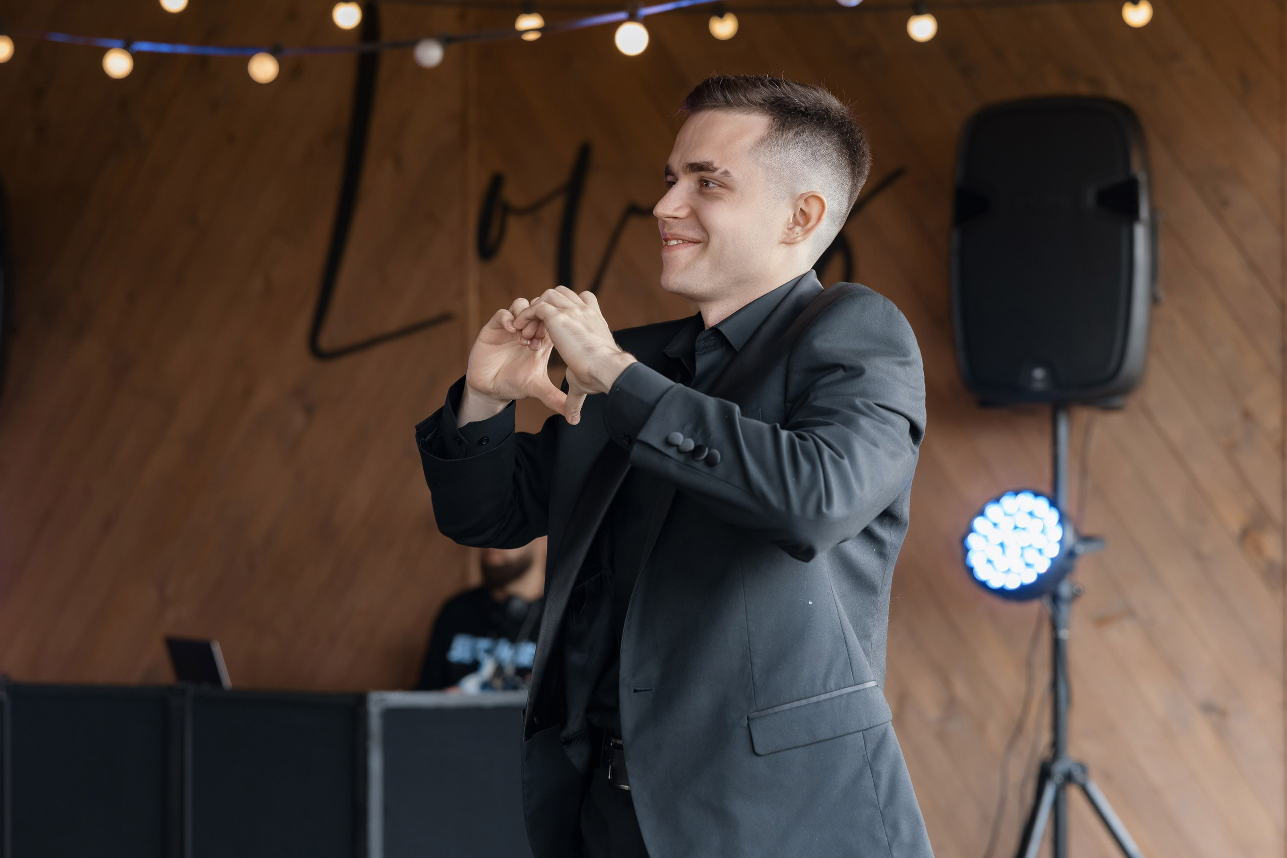 Артем и Вера. Свадебный фотограф и видеограф Юрий и Эля Дубинины