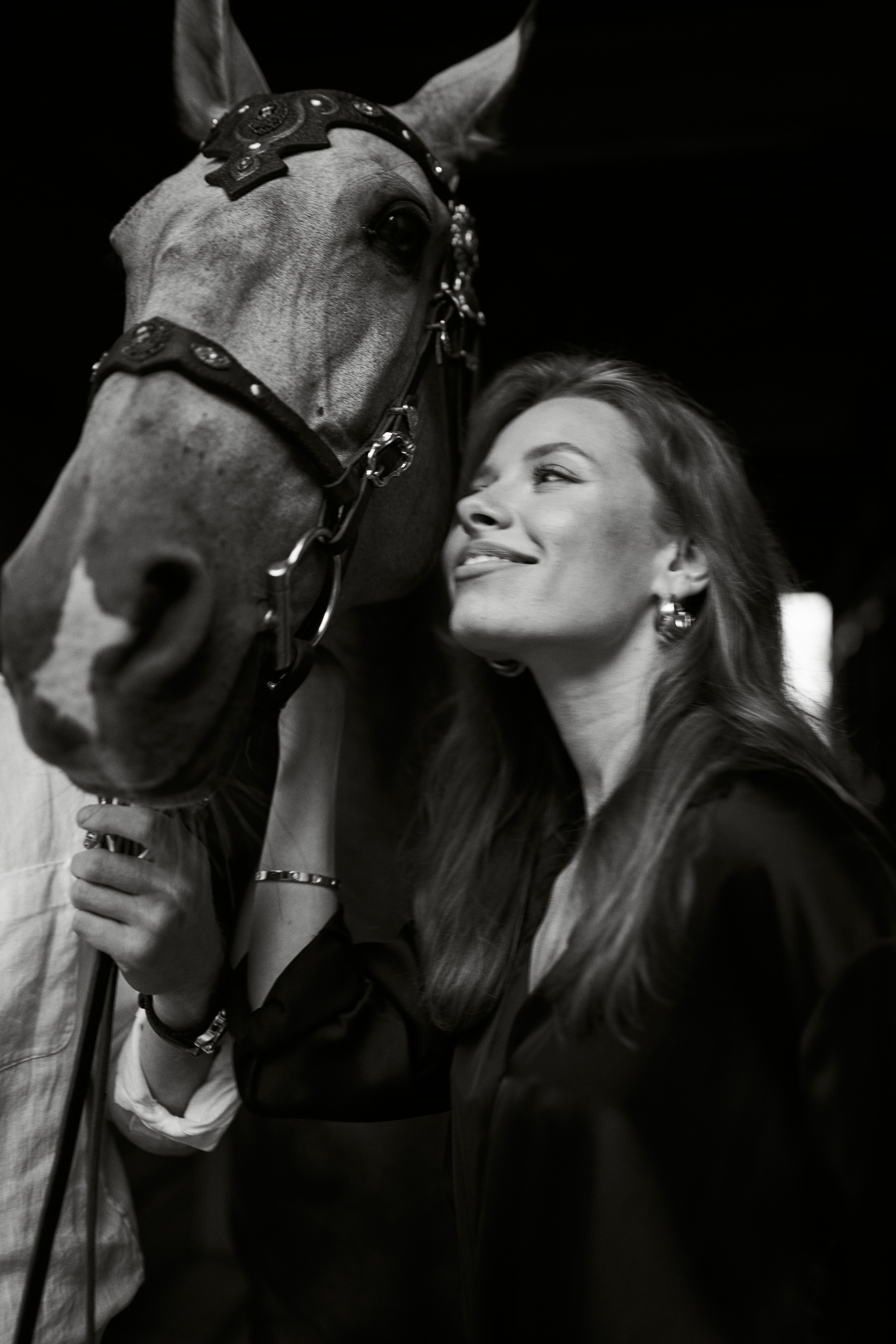 Алина и Макс в КК «Каприоль». Фотосессии с лошадьми в Москве, Новосибирске