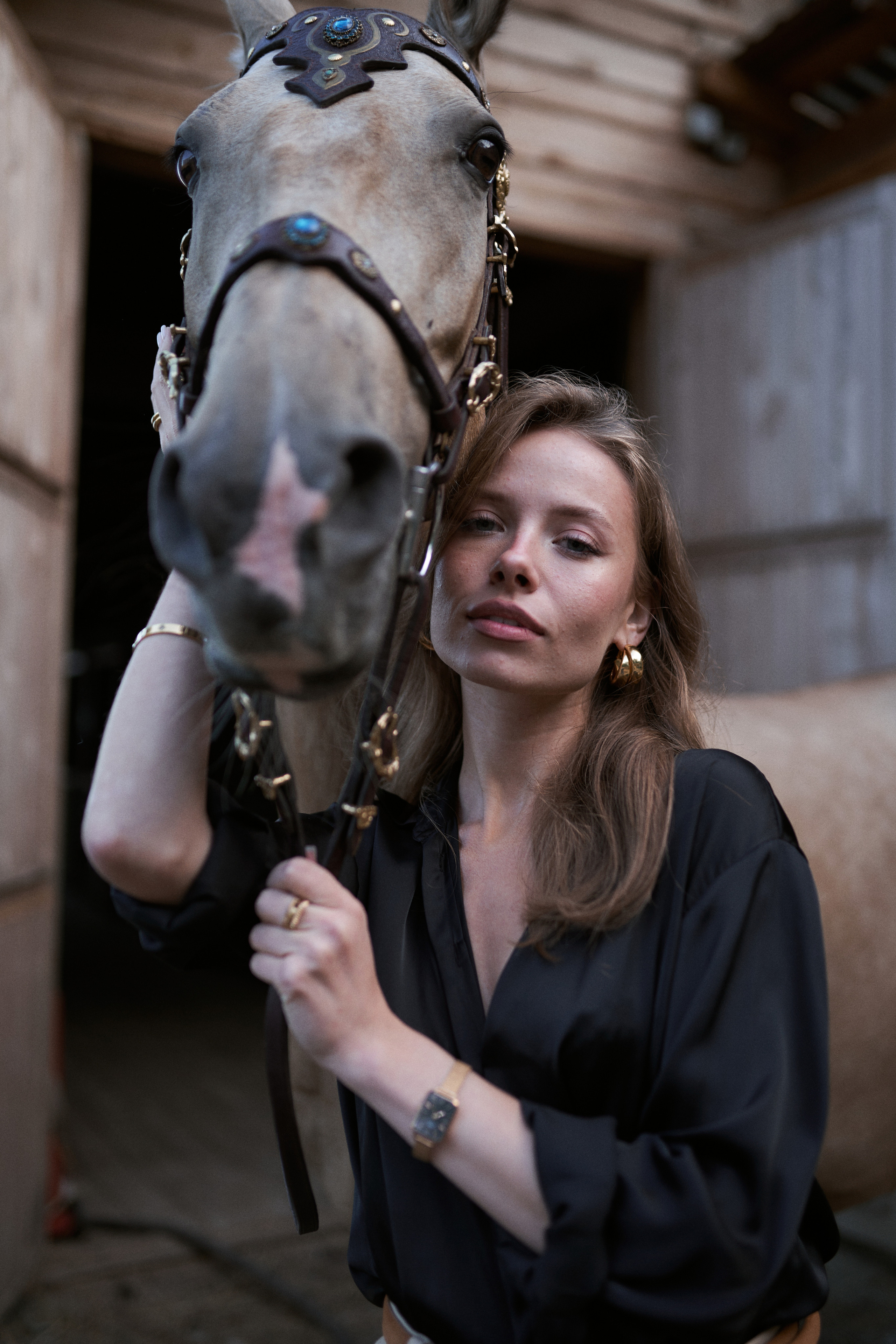 Алина и Макс в КК «Каприоль». Фотосессии с лошадьми в Москве, Новосибирске