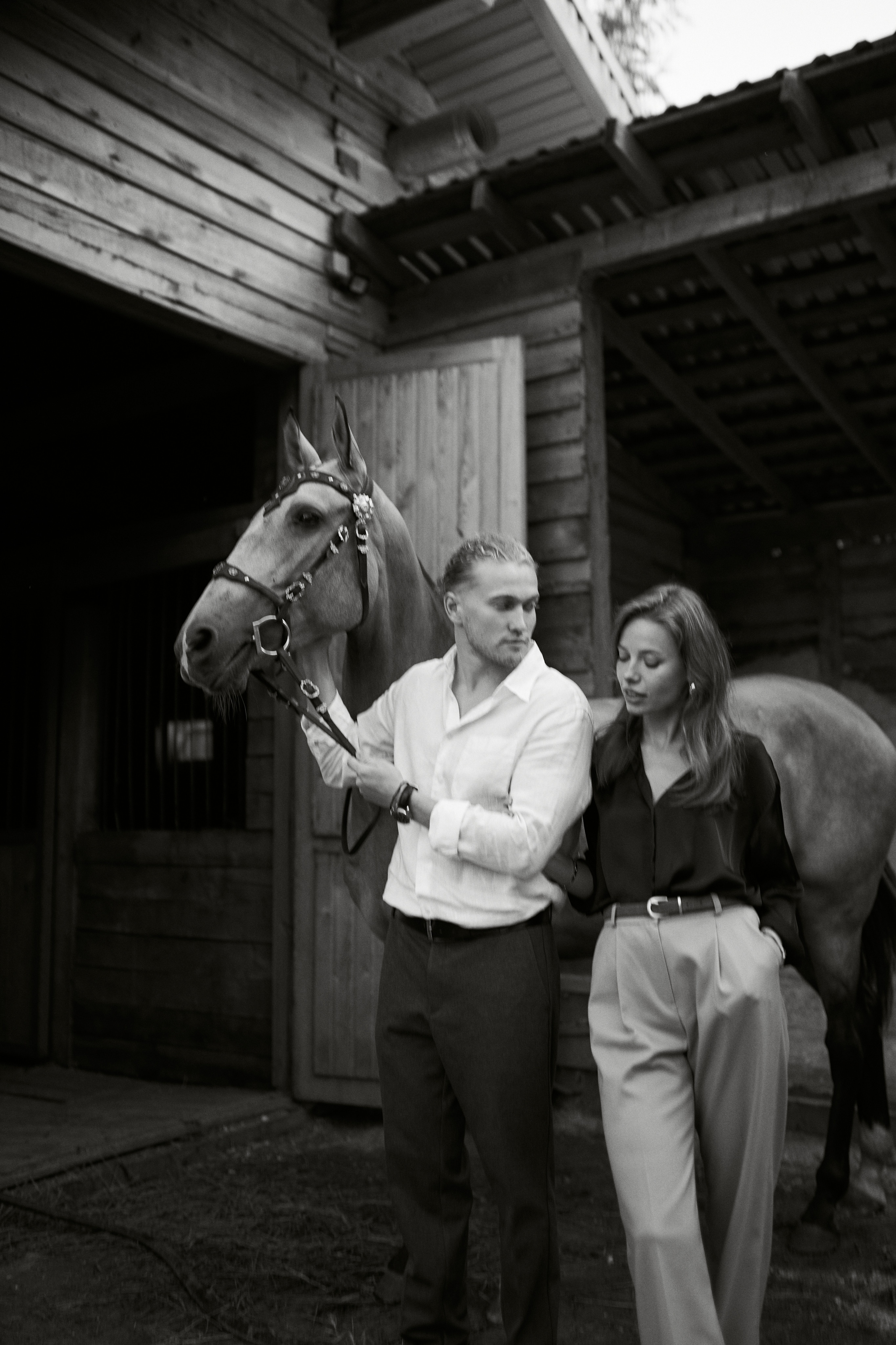 Алина и Макс в КК «Каприоль». Фотосессии с лошадьми в Москве, Новосибирске