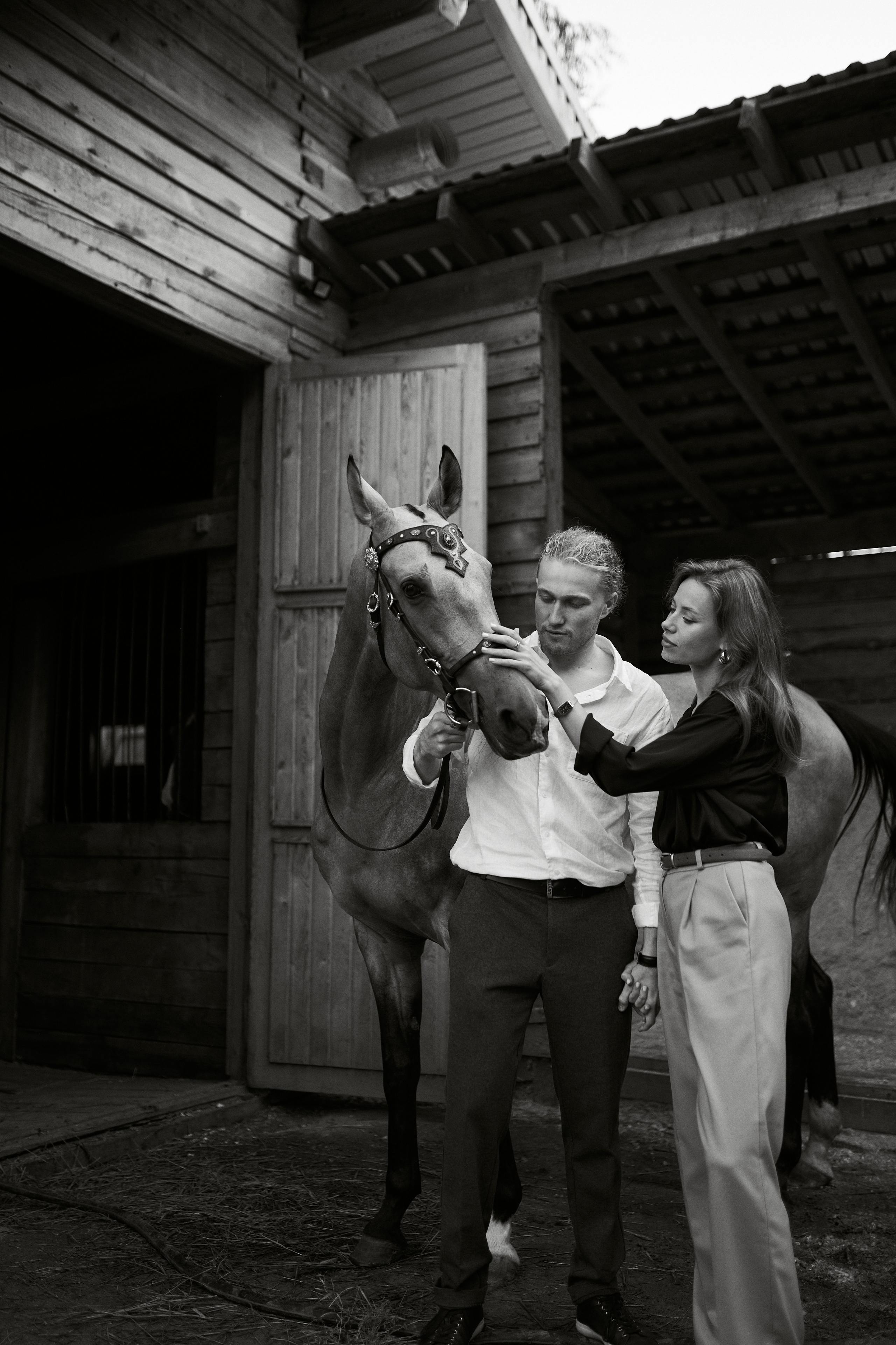 Алина и Макс в КК «Каприоль». Фотосессии с лошадьми в Москве, Новосибирске