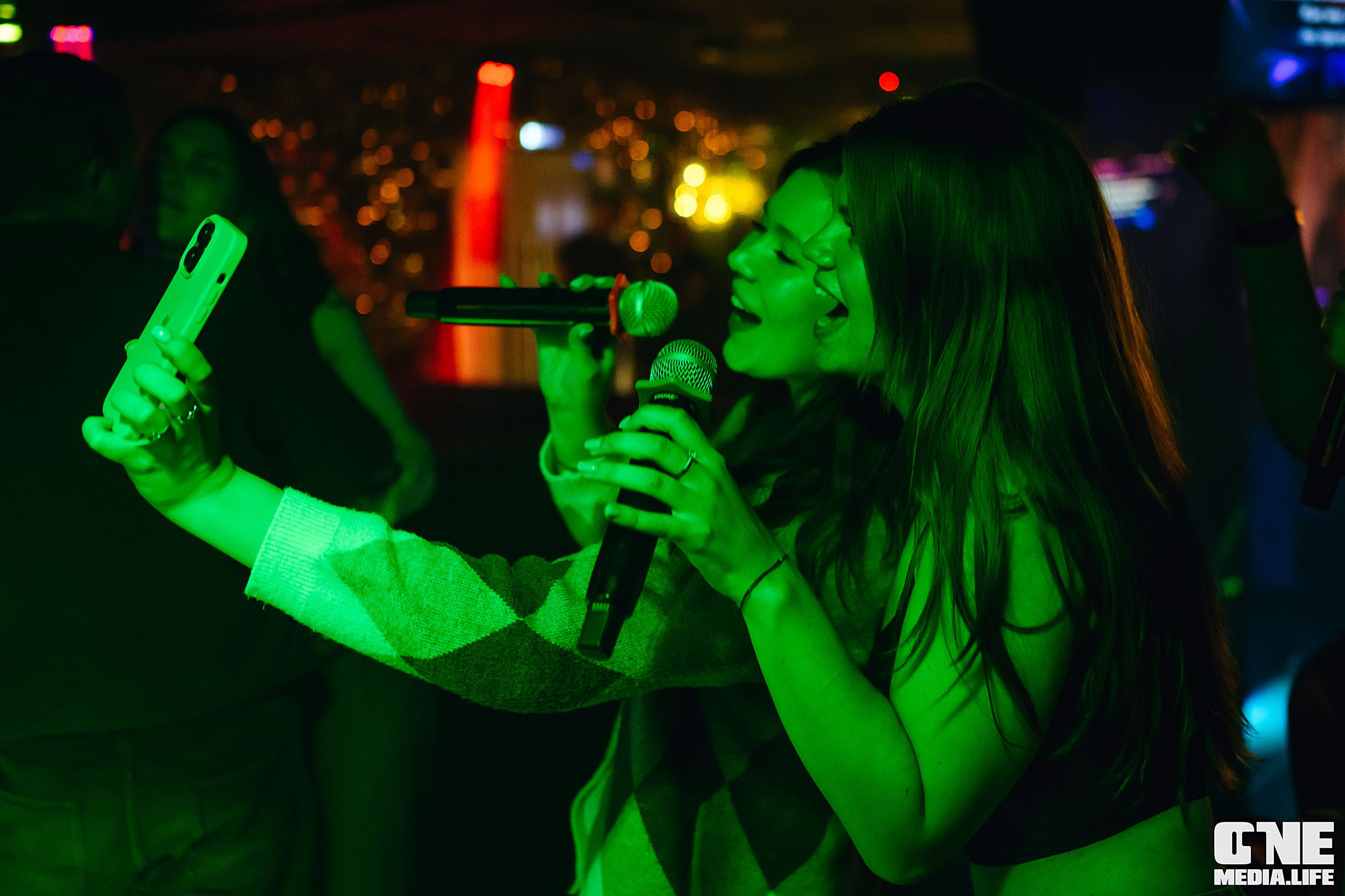 Фоторепортаж из караоке-клуба Эйфория. One Media Life: фоторепортажи, фотоотчеты с мероприятий и заведений