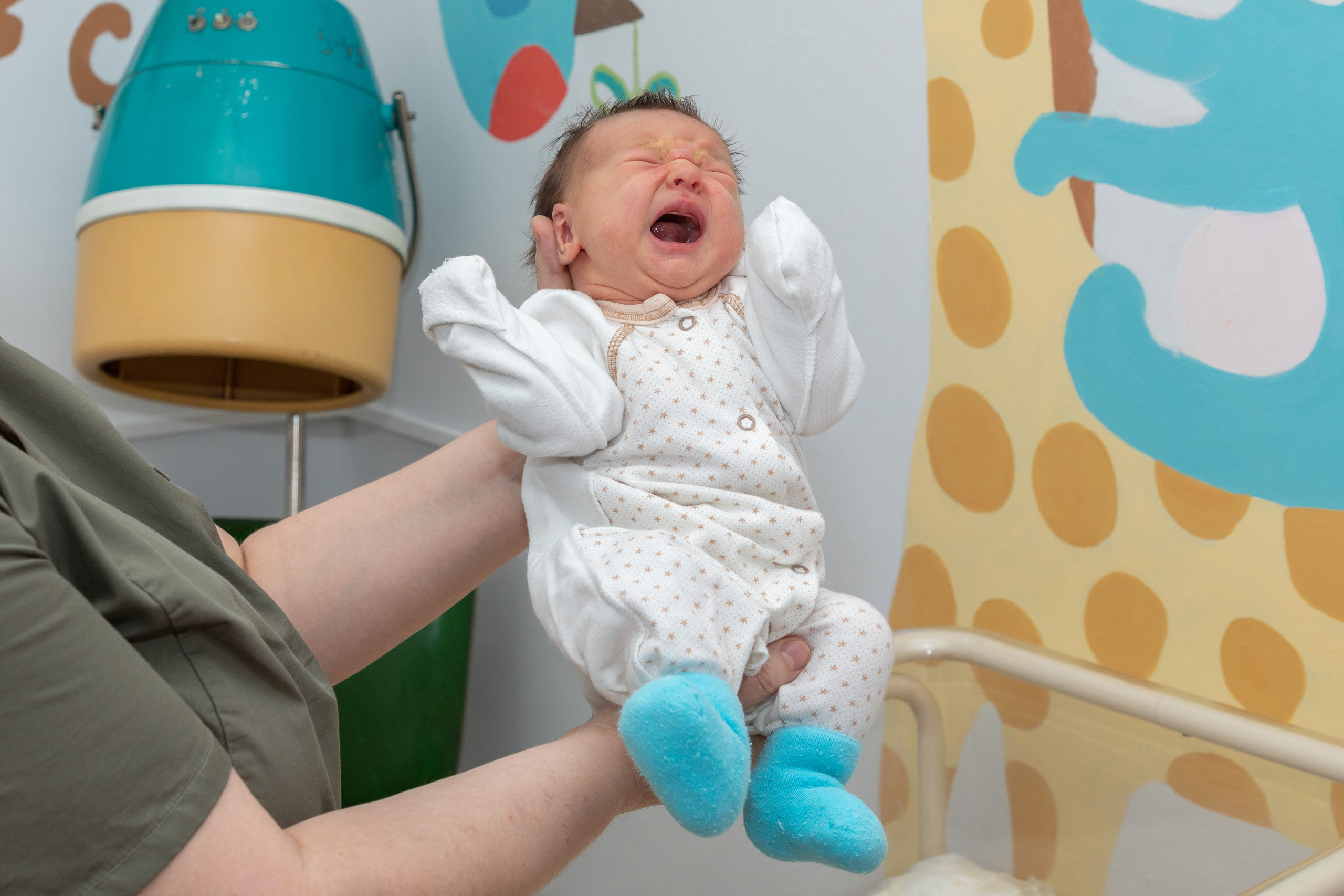 Выписка из роддома. Свадебный, семейный, школьный Фотограф и видеограф Худаноговы Александр и Ирина г. Зеленогорск, Красноярск