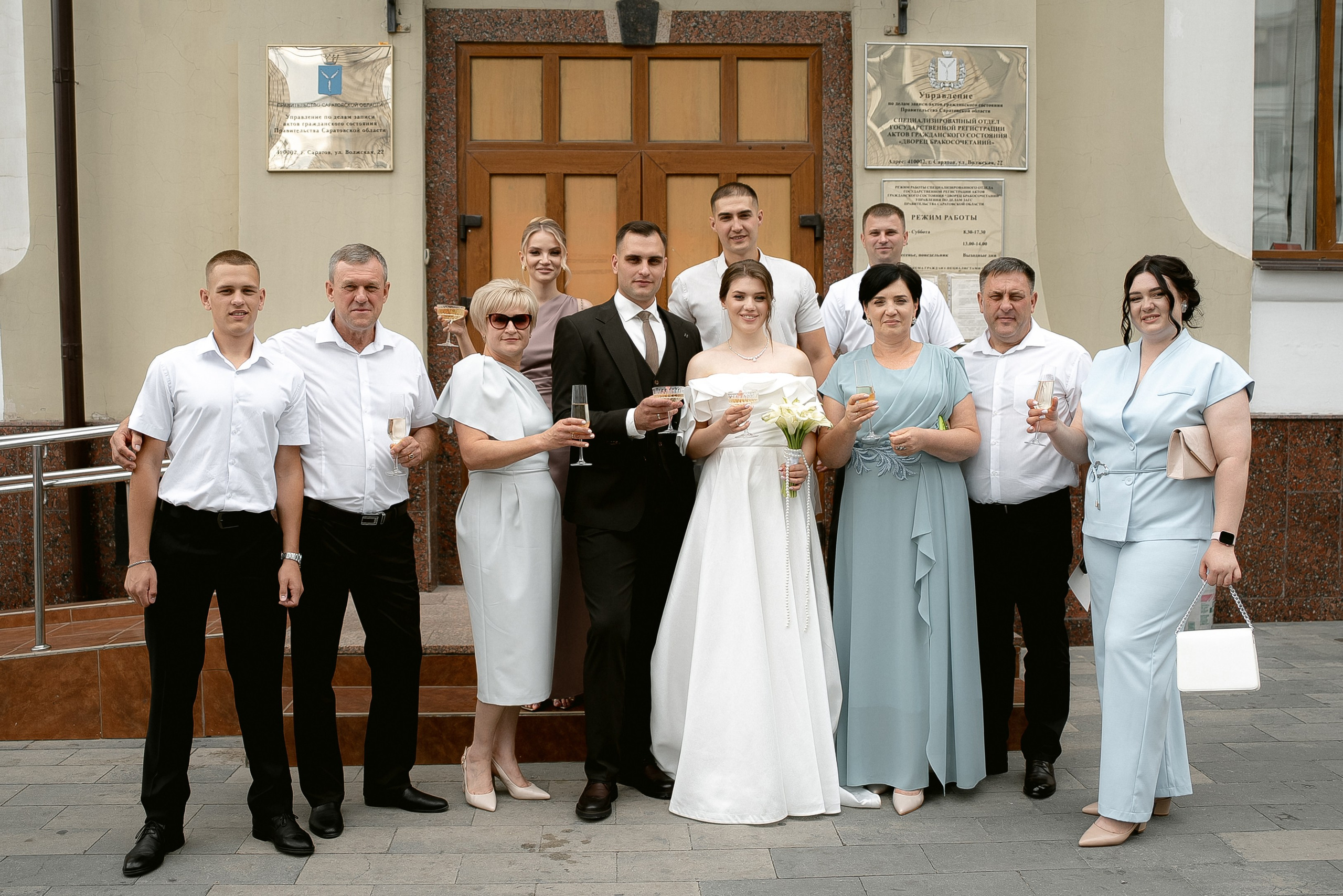Виктория и Клим. Анонс. Семейный и портретный фотограф в Саратове Сахарова Маша