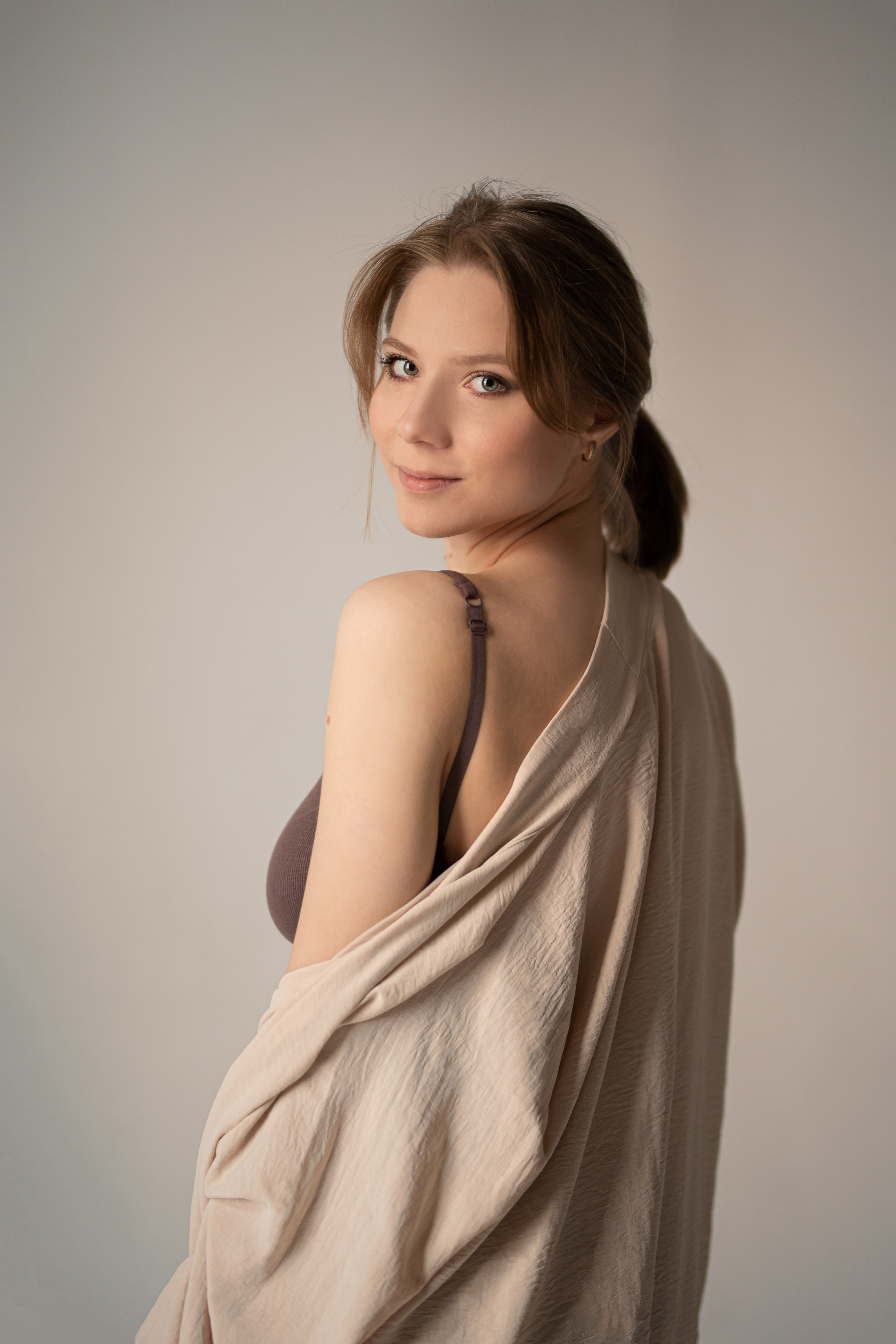 Яна. Фотограф Таинств Крещения и Венчания в г. Курске