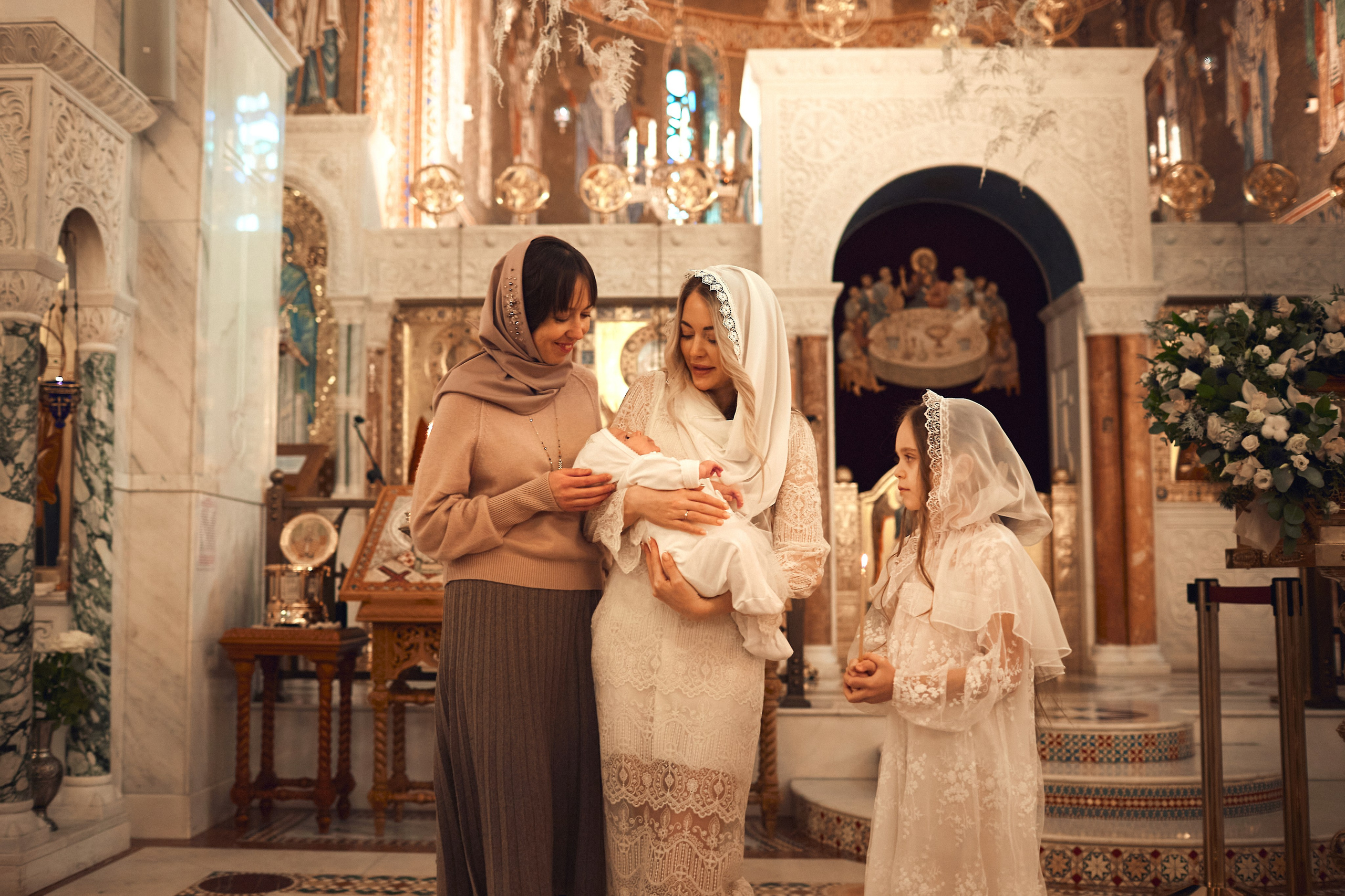 Таинство Крещения. Фотограф Москва|Ясенево Яна Новокрещенных