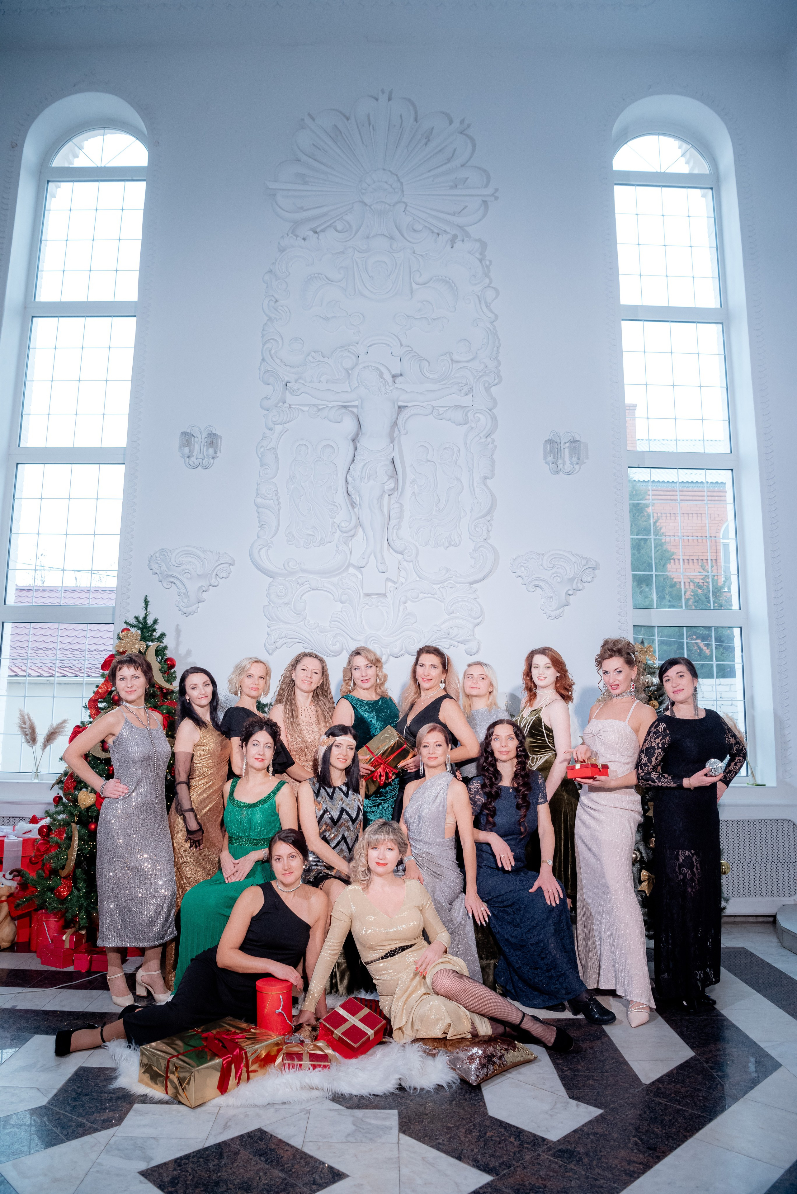 Фотосессия для тренера и учениц. Студия Ред Хаус. Фотограф в Волгограде и Волжском Александр Горбань