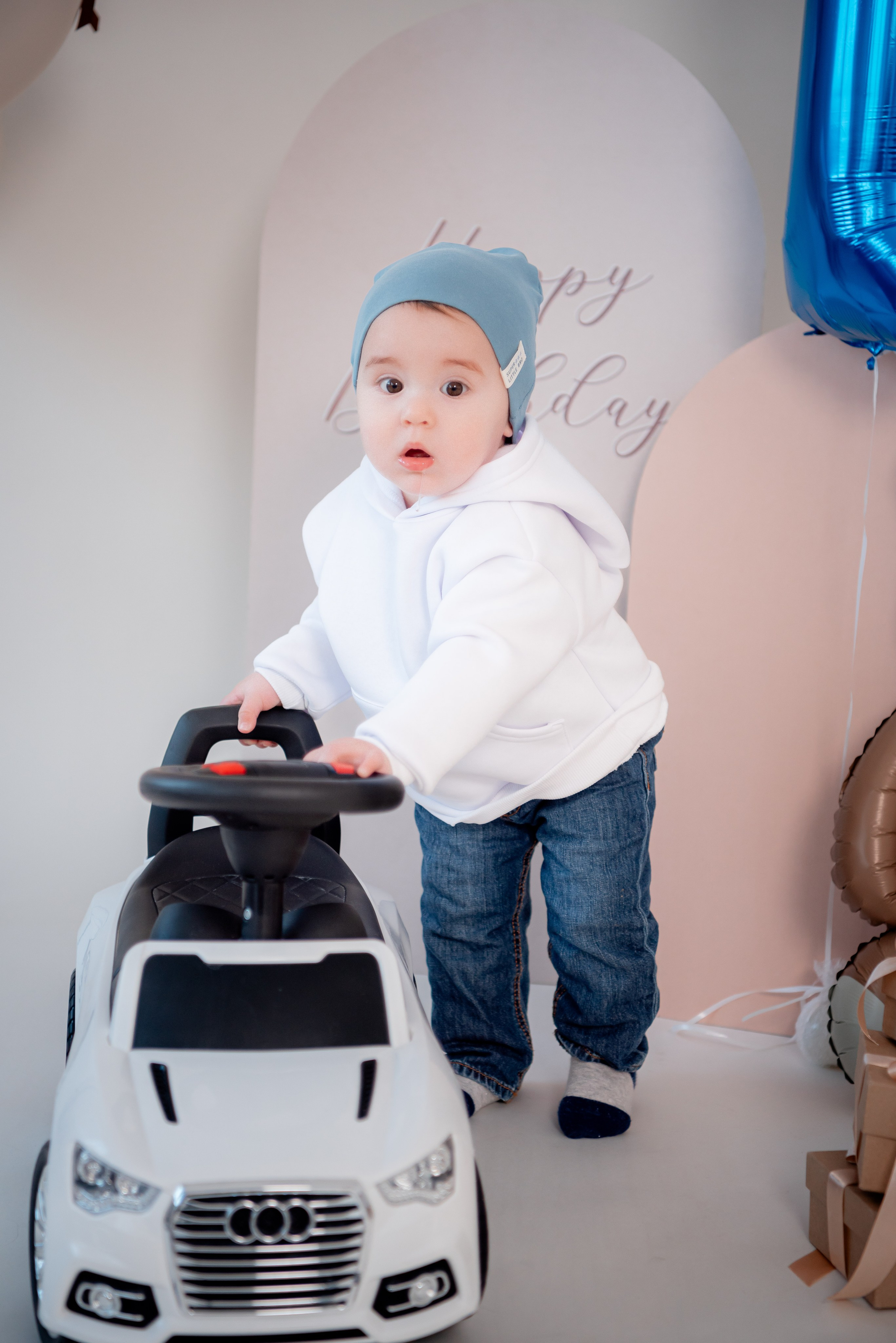 Семья в студии Скандибек. Фотограф в Волгограде и Волжском Александр Горбань