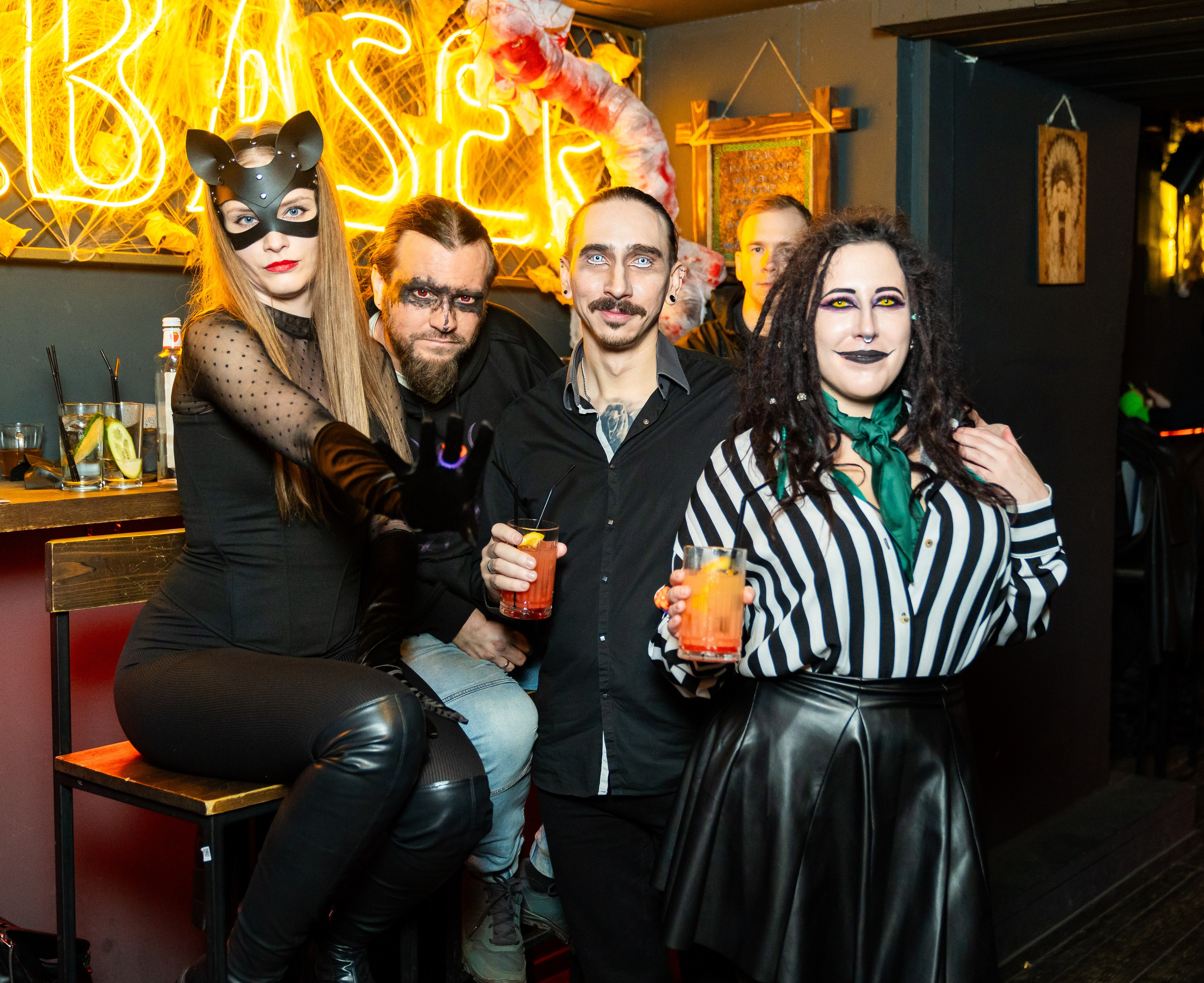 Helloween. Хэллоуин в баре Дебошир Санкт-Петербург. Halloween at the Debaser Bar in St. Petersburg. Хэллоуин в Санкт-Петербурге, бар Дебошир, хэллоуин, праздники
