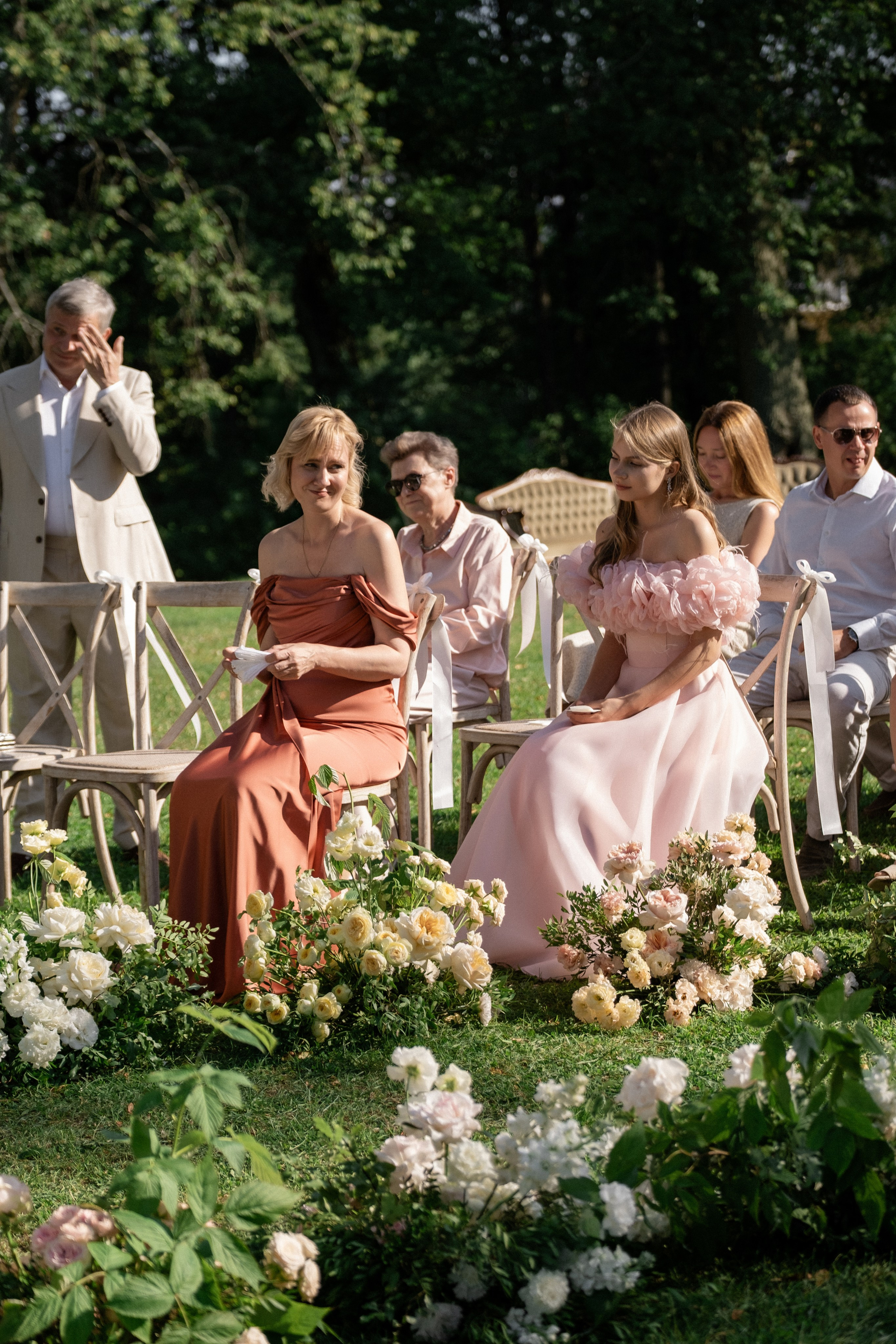 Счастливые часов не наблюдают. Свадебный и семейный фотограф в Санкт-Петербурге