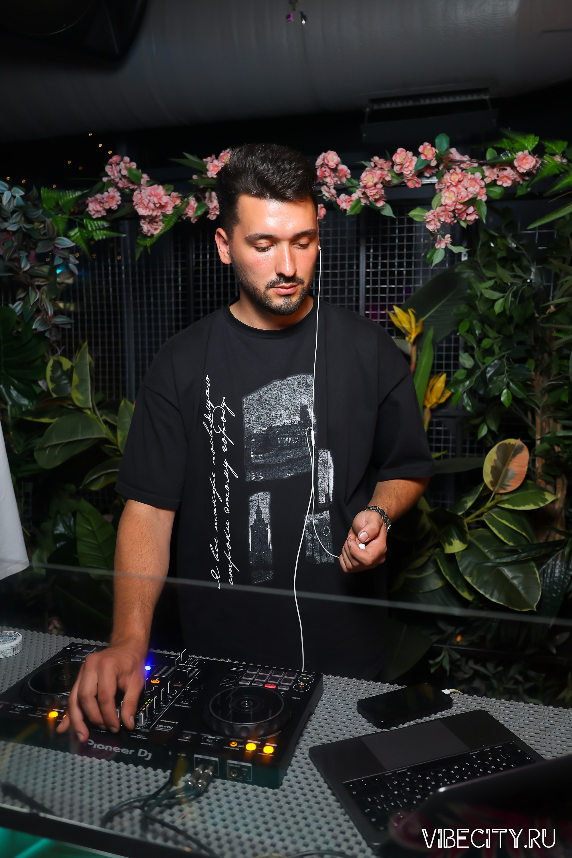 DOUBLE U. VIBECITY.RU Вайб Сити Ру Фоторепортажи Фотоотчеты Калининград