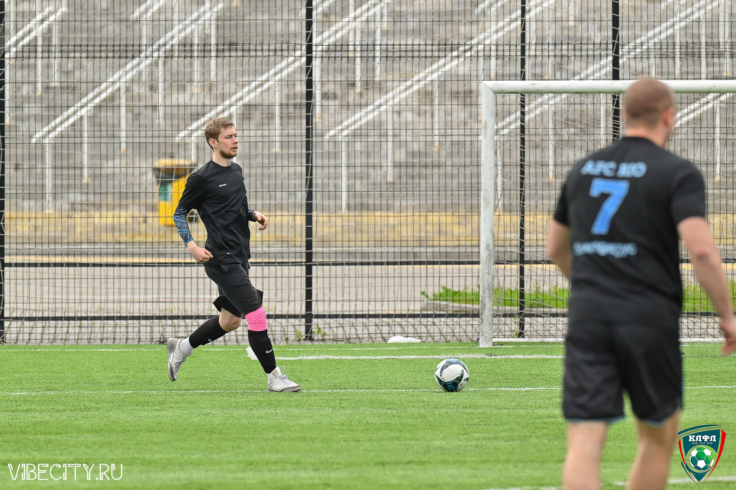 XX ЧЕМПИОНАТ КАЛИНИНГРАДСКОЙ ЛФЛ КАНЦМАРКЕТ39 сезона 2024–2025 гг. VIBECITY.RU Вайб Сити Ру Фоторепортажи Фотоотчеты Калининград