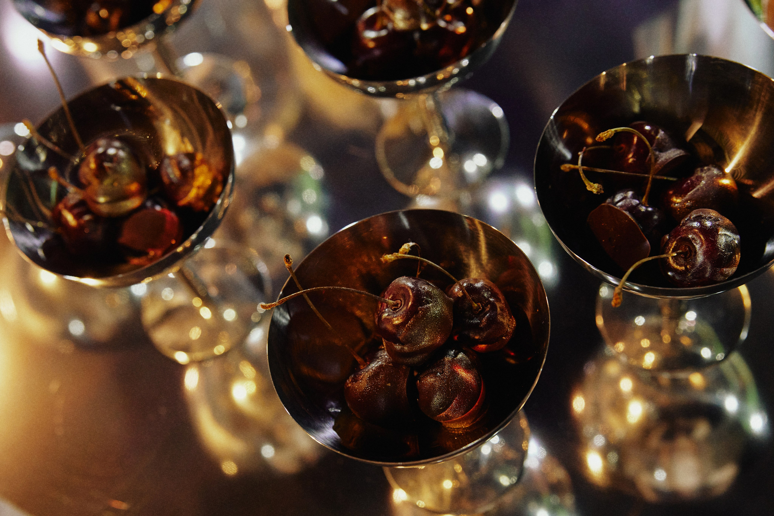 REFLECTIONS: A TRAIL OF FEELINGS. Дмитрий Мазуркевич: Профессиональный Репортажный Фотограф