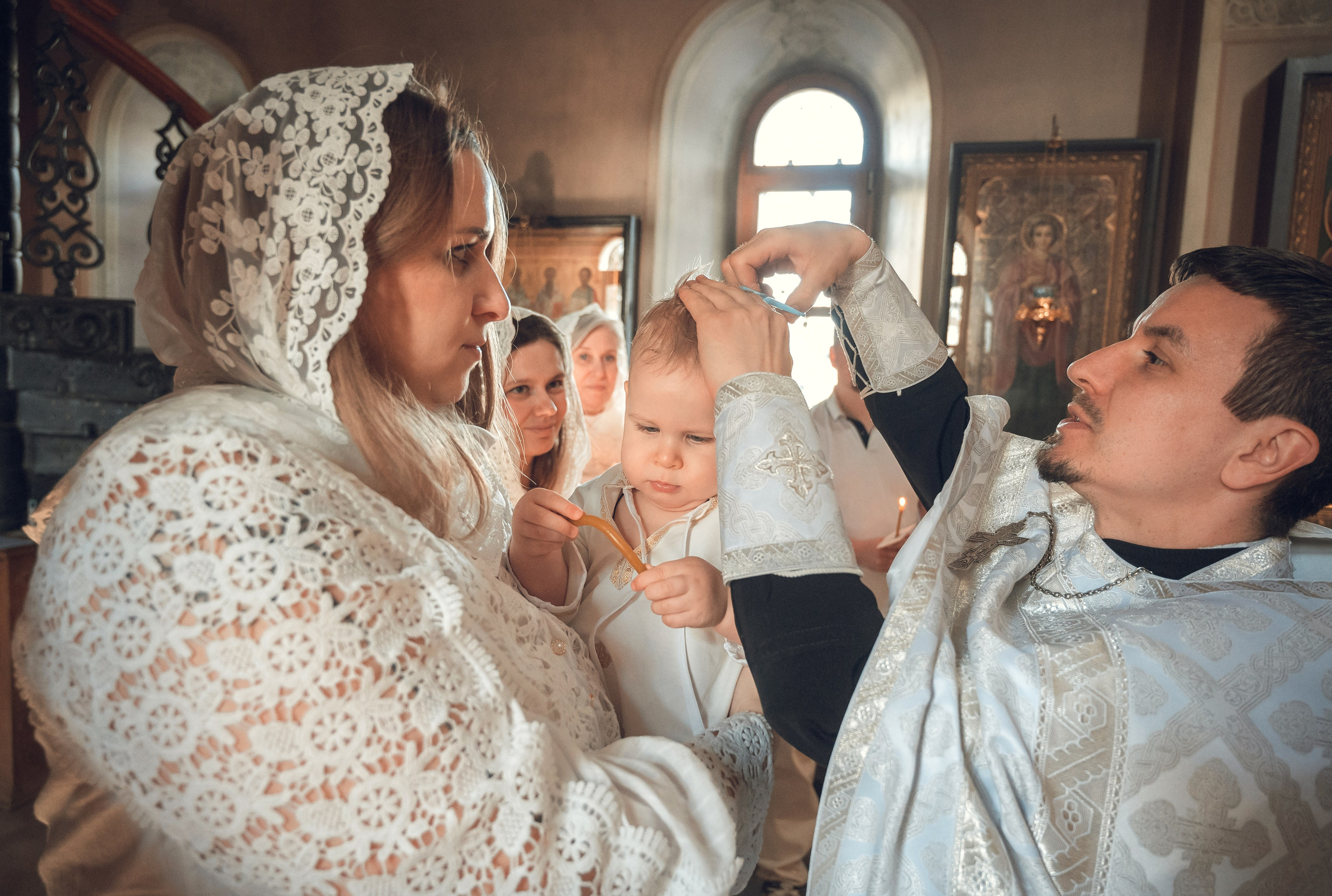 Уара крещение Лазоря Ярослава. Фотограф Алёна Мил