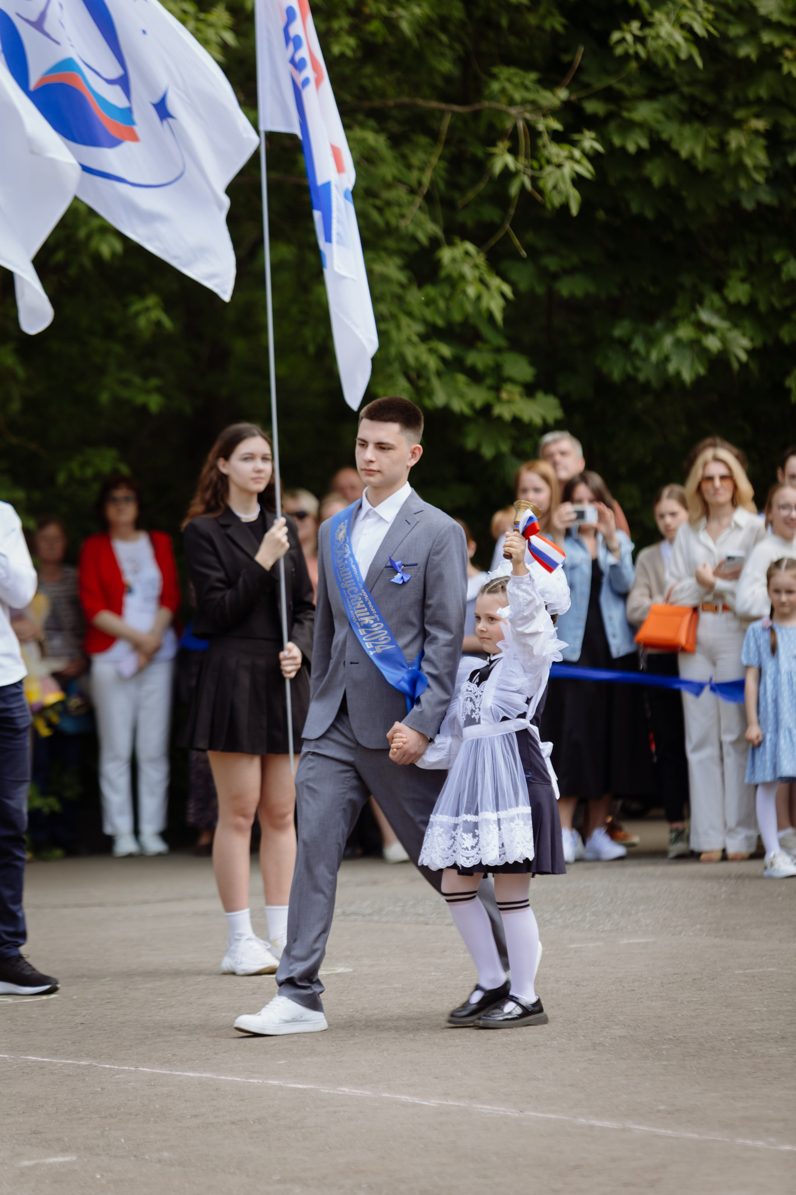 Последний звонок 2024 (3 часа фотосъемки). Профессиональный фотограф Надежда Антонова
