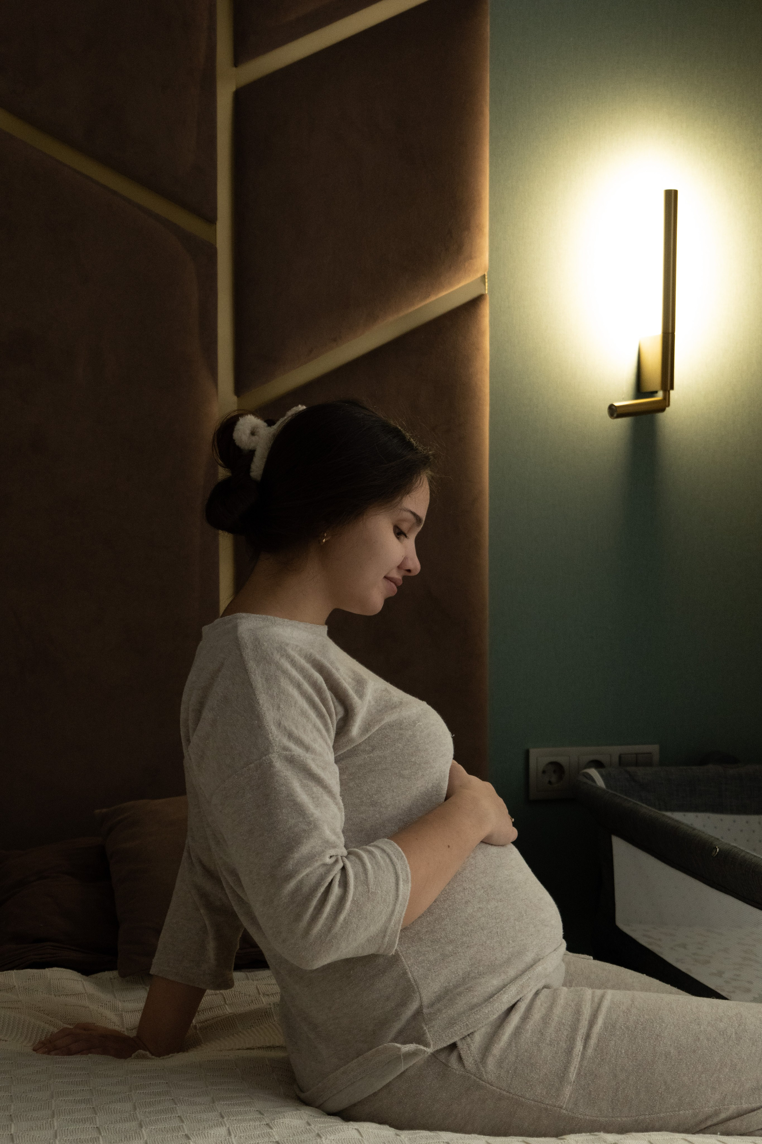 Домашняя новогодняя фотосесиия беременности. Фотограф видеограф Ольга Василевская