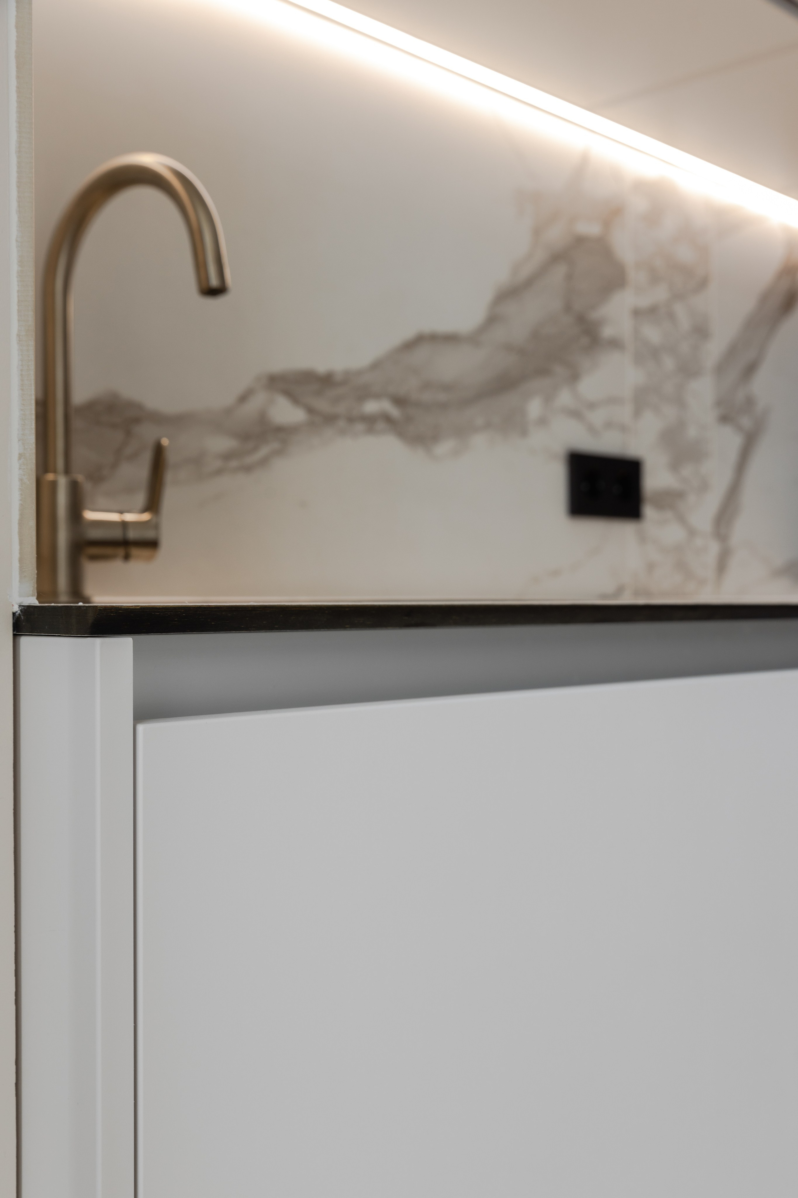 Северный Парк | Кухня | ГР-5743. ГУДРУМ — Мебель на заказ в Томске | Кухни | Шкафы | Стулья и Столы