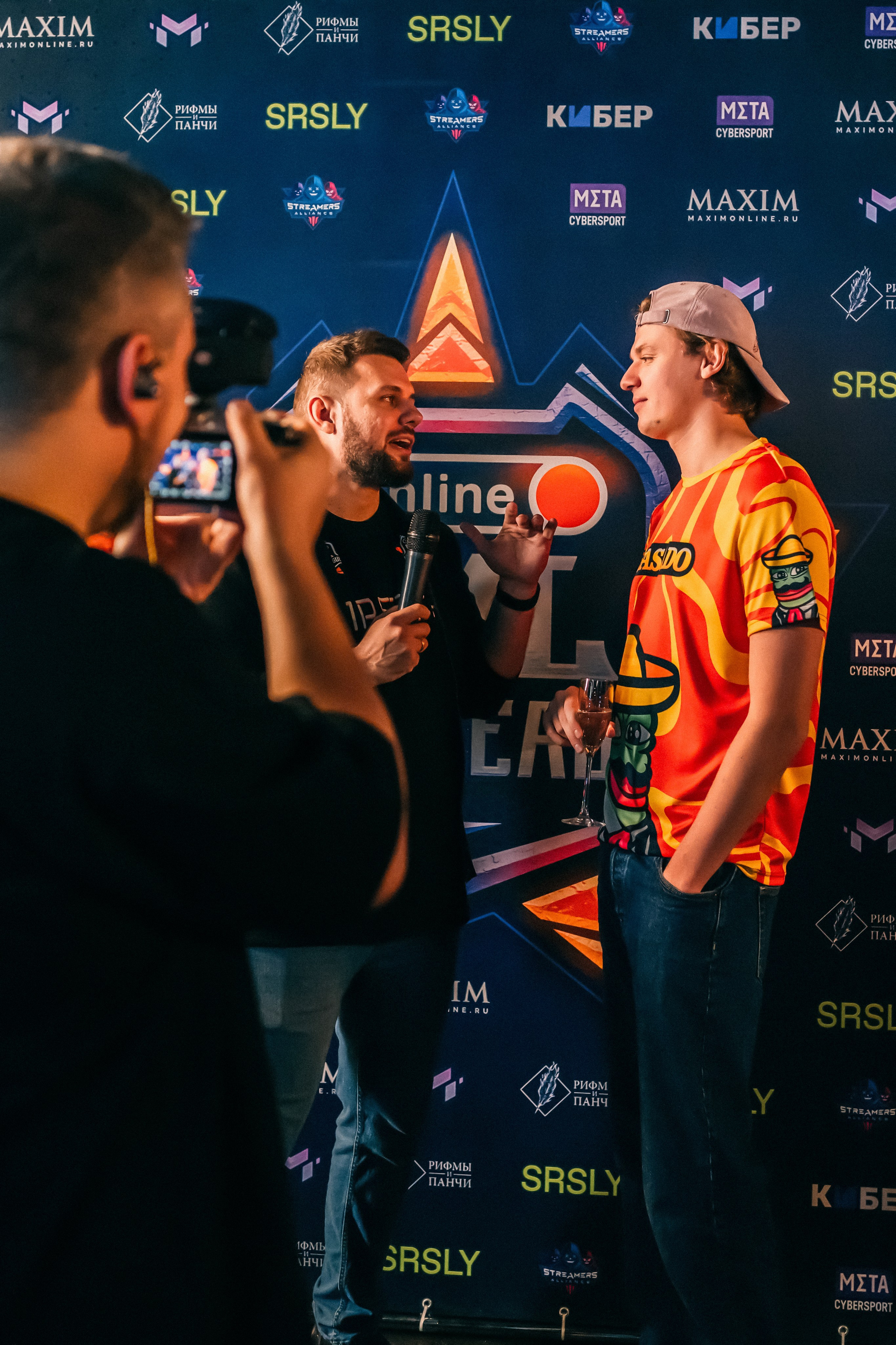 EML Media League. Фотограф в Москве Маша Игитова