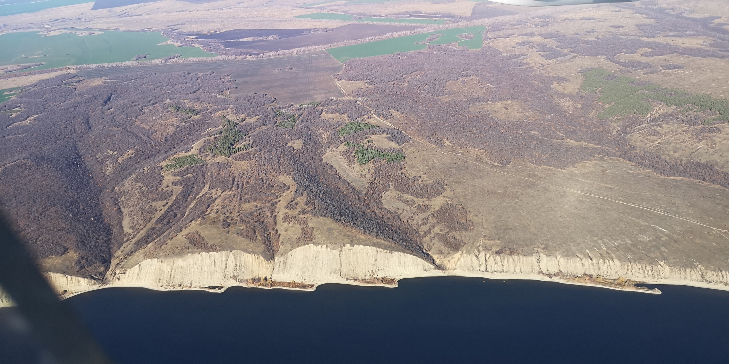 Каспийское море (наука на Ла-8) (2021 г.). Фотоальбом показывающий увлекательный мир авиации и мир медведей Андрея Иванова