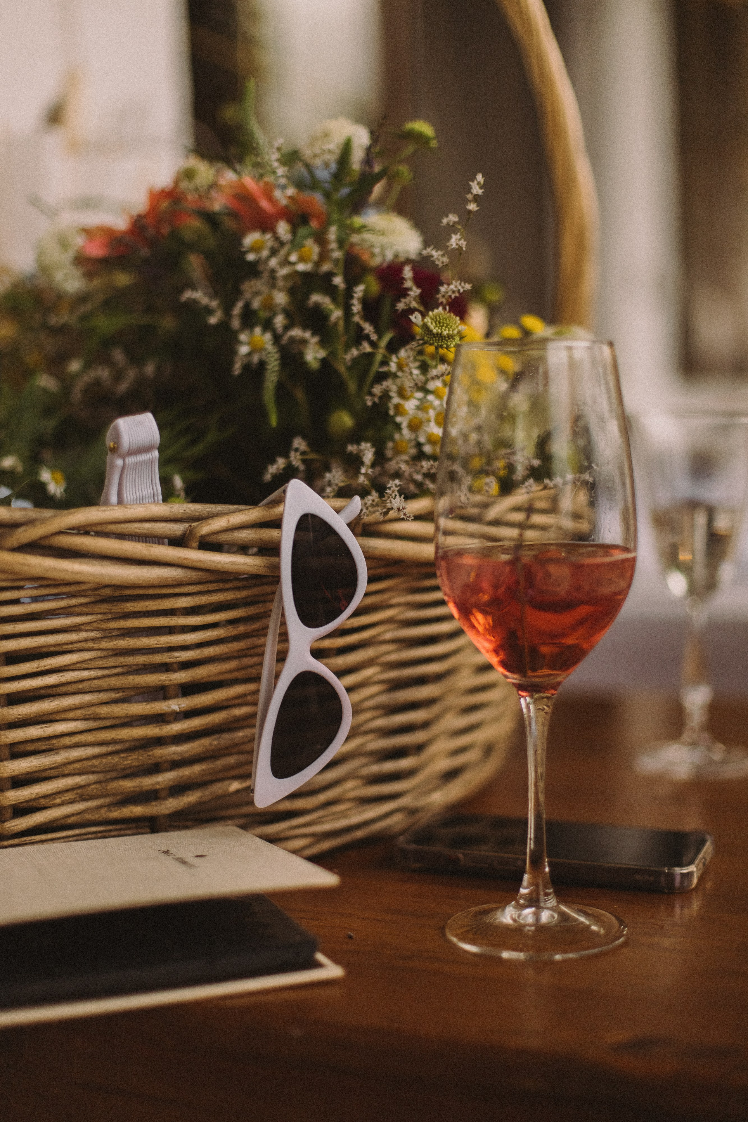 Репортажная фотосессия свадебной вечеринки в Красной поляне. Свадебный, репортажный и портретный фотограф Сочи, Краснодар. Александра Зайцева