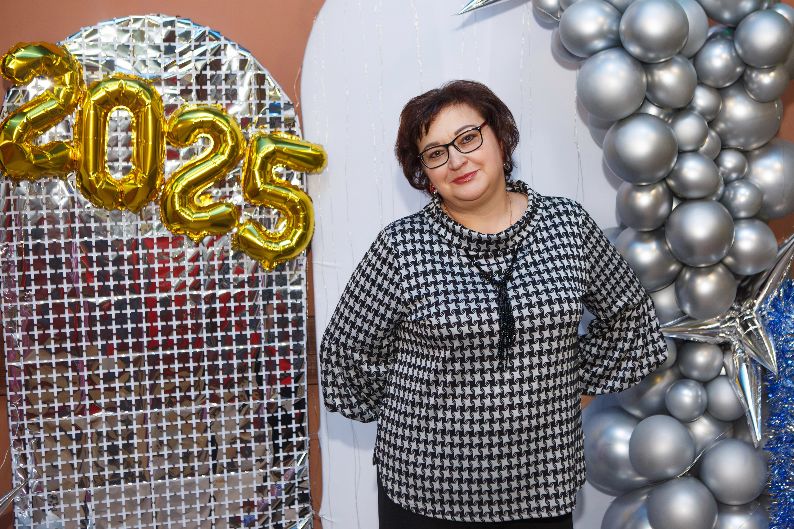 КОРПОРАТИВ 28.12.24 (кафе — АТМОСФЕРА). Профессиональный фотограф в Мценске и Орловской области