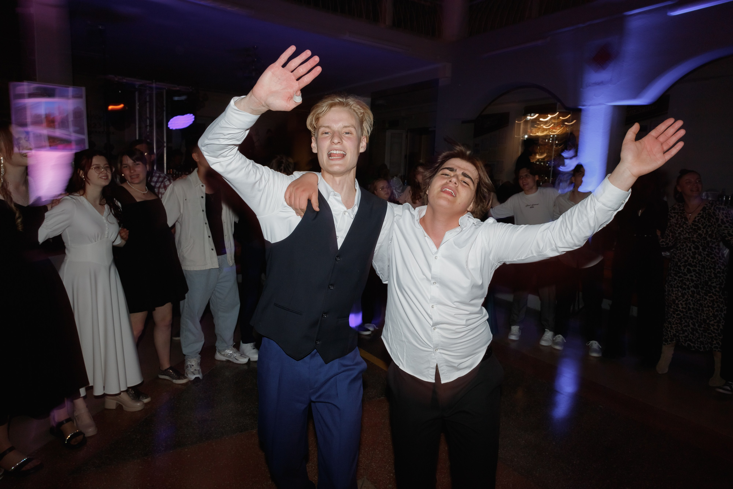 Школьный выпускной 2023 год в Минске. Свадебный фотограф в Минске/Беларуси Сергей Спиридонов