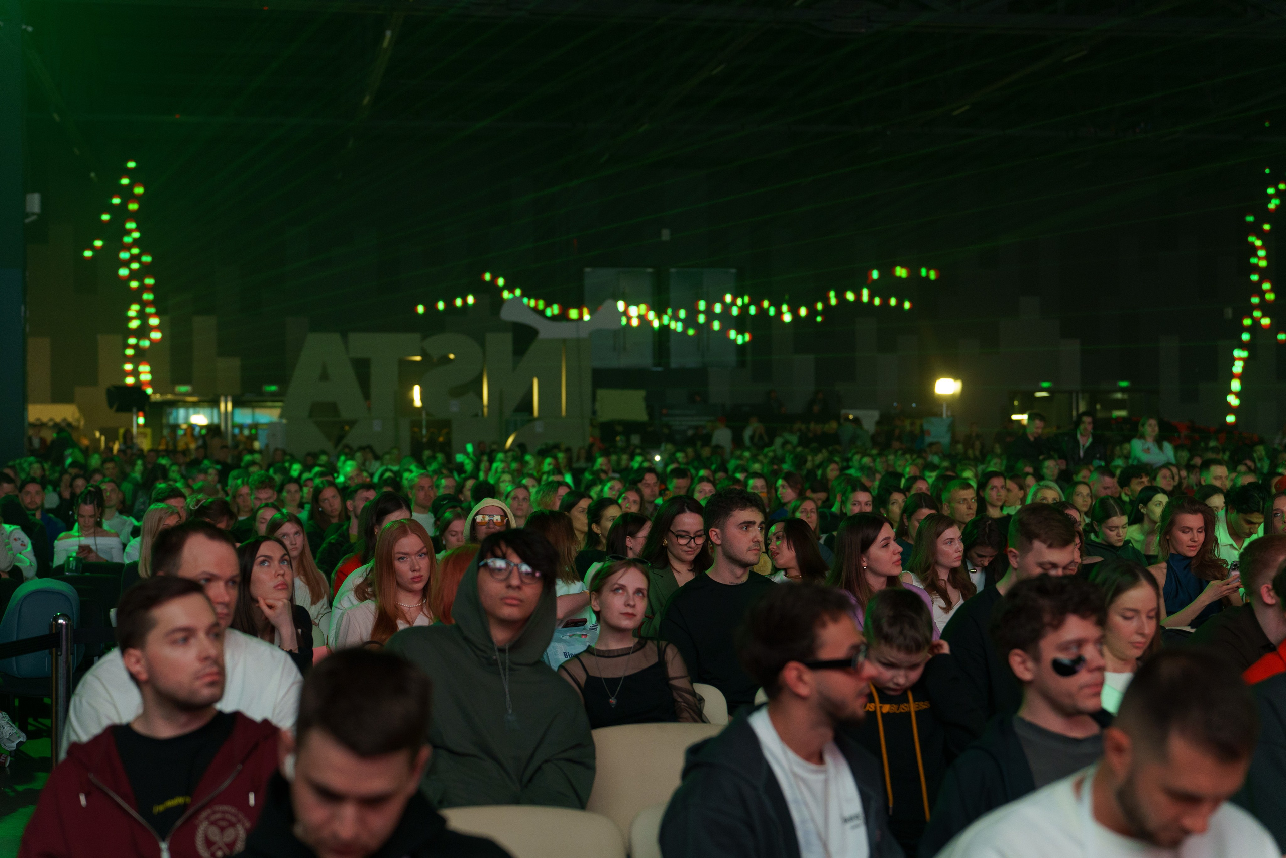 Конференция INSTADIUM в MAIN STAGE. Репортажный фотограф в Москве Саша Дружинина