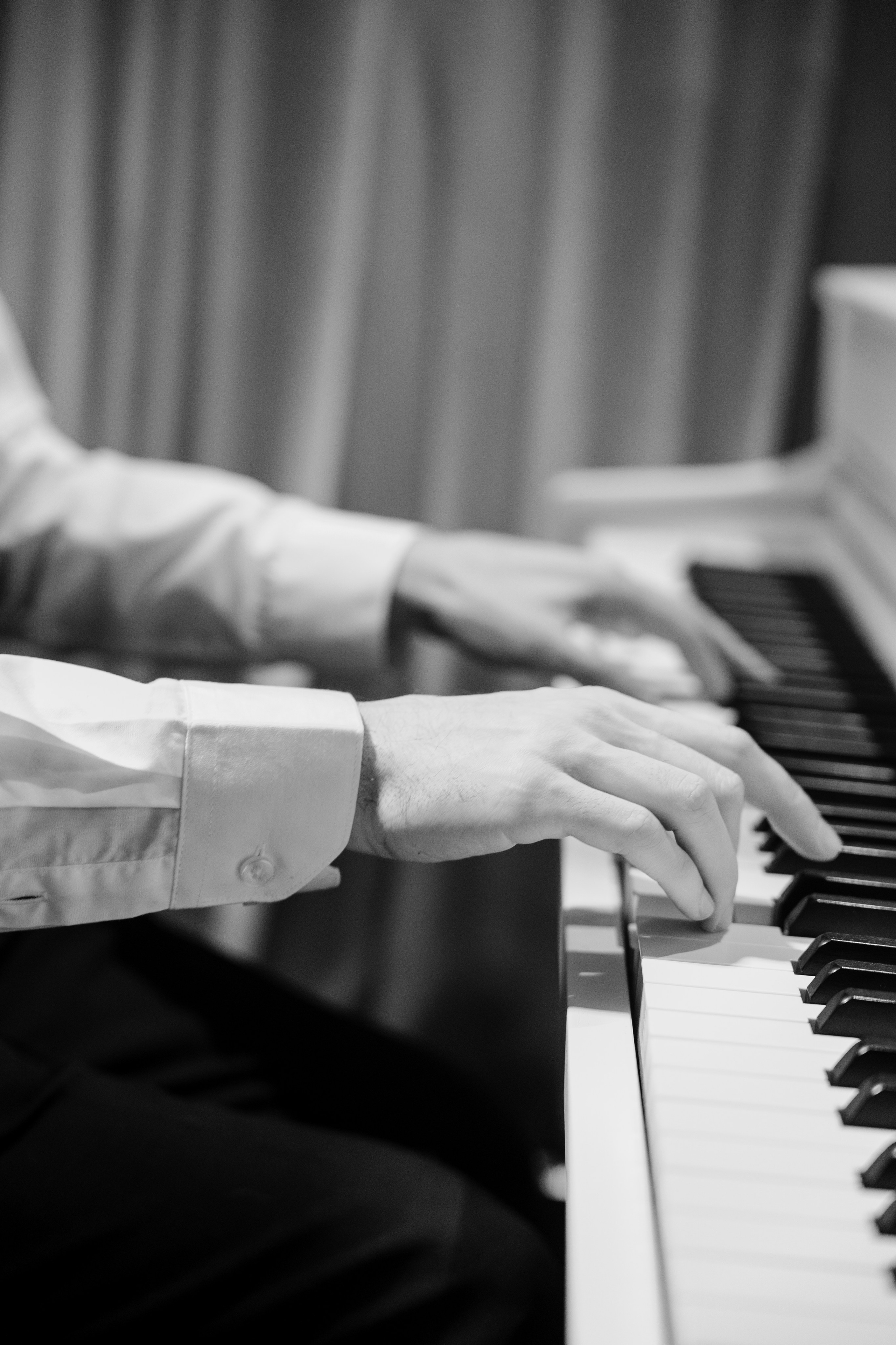 Литературный вечер «Libra». Репортажный фотограф в Москве Саша Дружинина