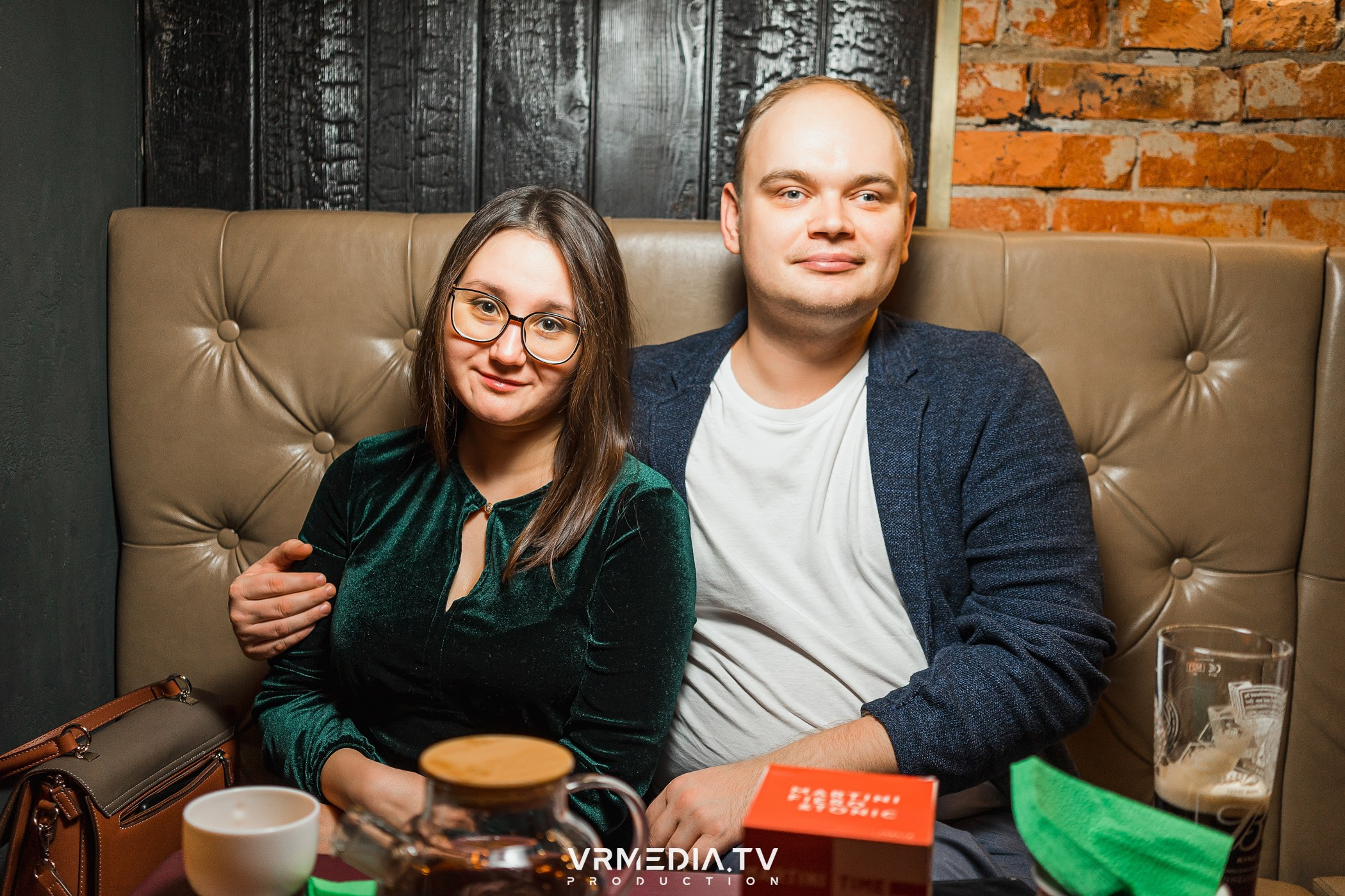 Art Talk с Настоящим Квартирником в баре «Supreme»