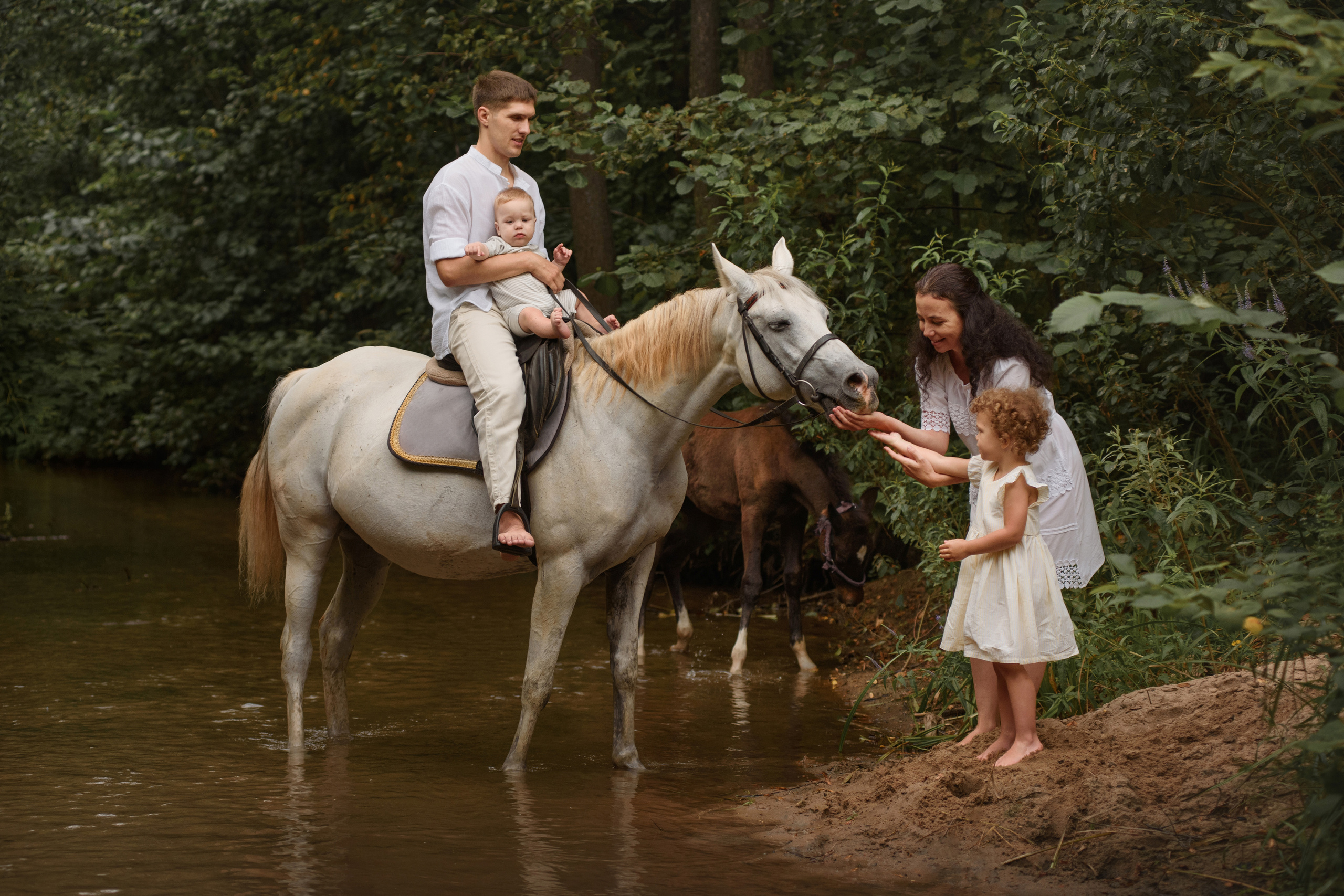 Семейные фотографии