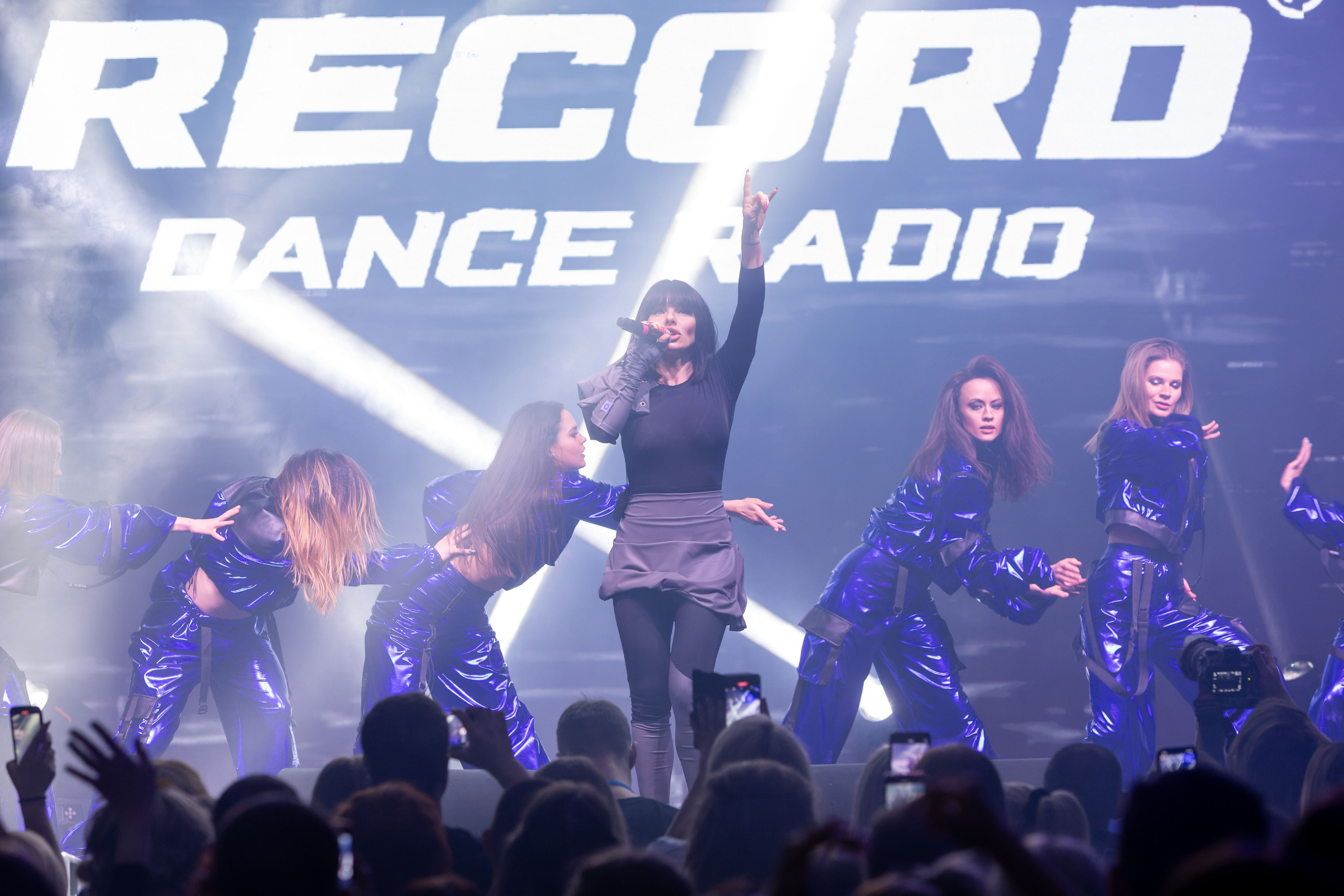 Супердискотека 90-х в Самаре • 9 марта. Фотограф в Самаре Максим Тырин