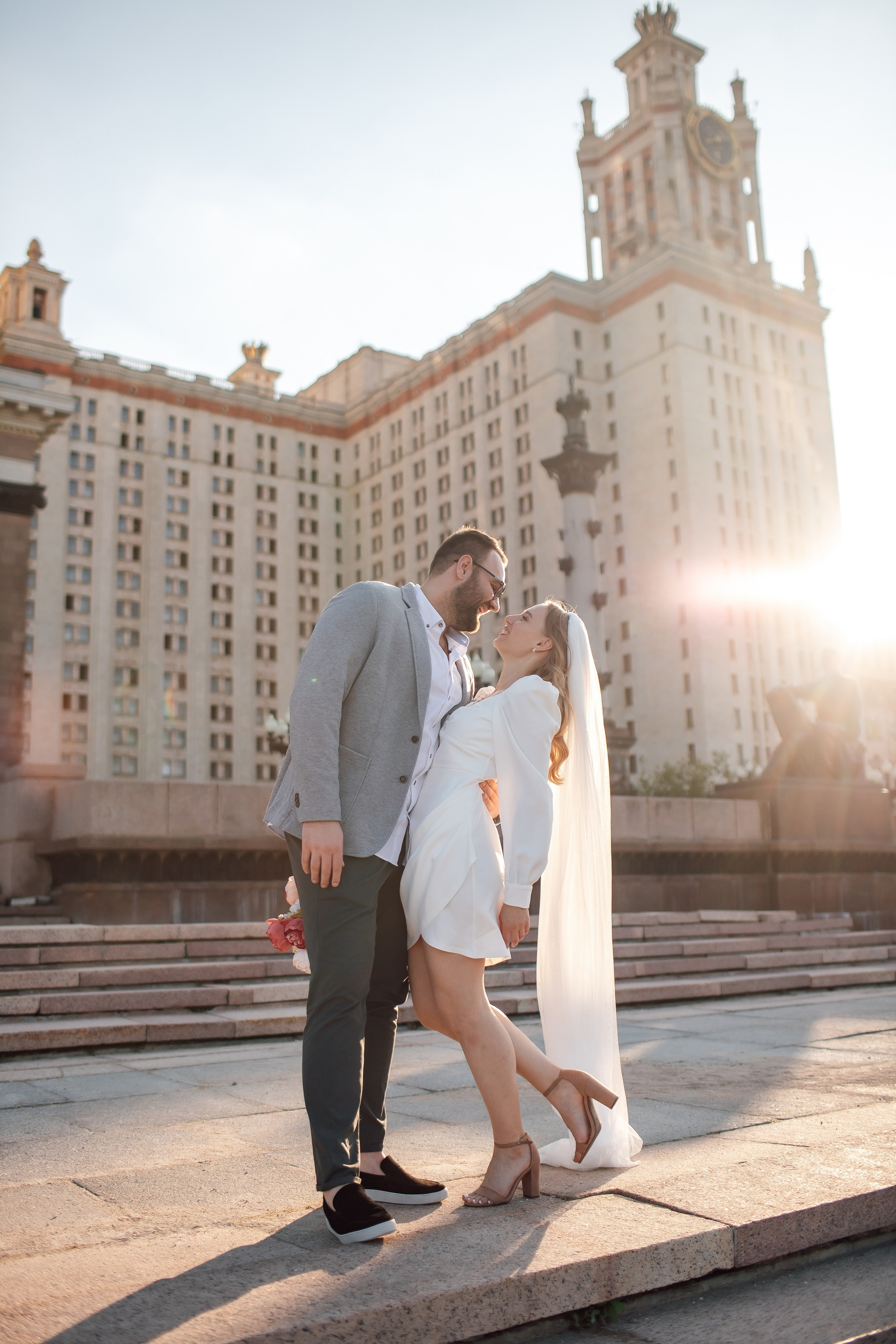 Лав стори на фоне МГУ love story. Ваш фотограф в Москве — Зернова Лидия