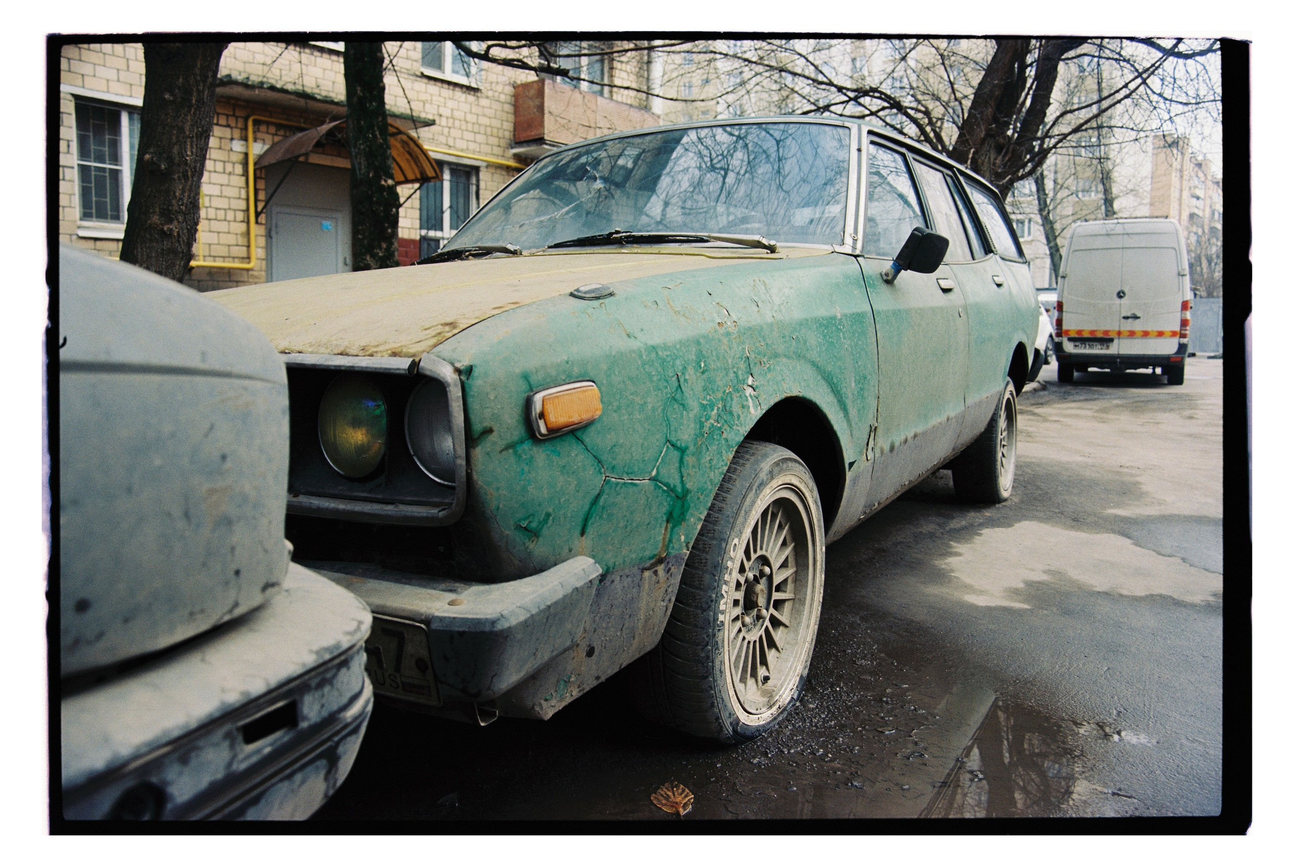 CARS. ANNA — PHOTOGRAPHER