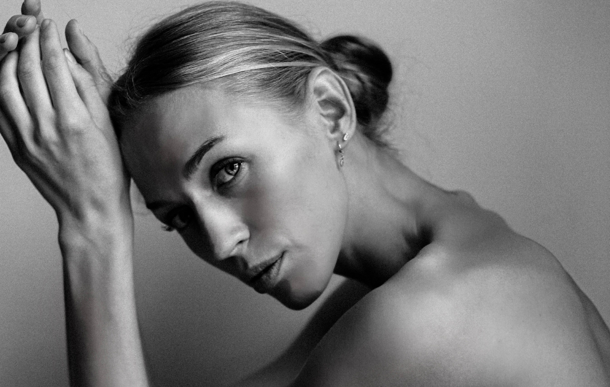 С ⁐ Ф Ь Я визуальный артист — фото видео декор графика