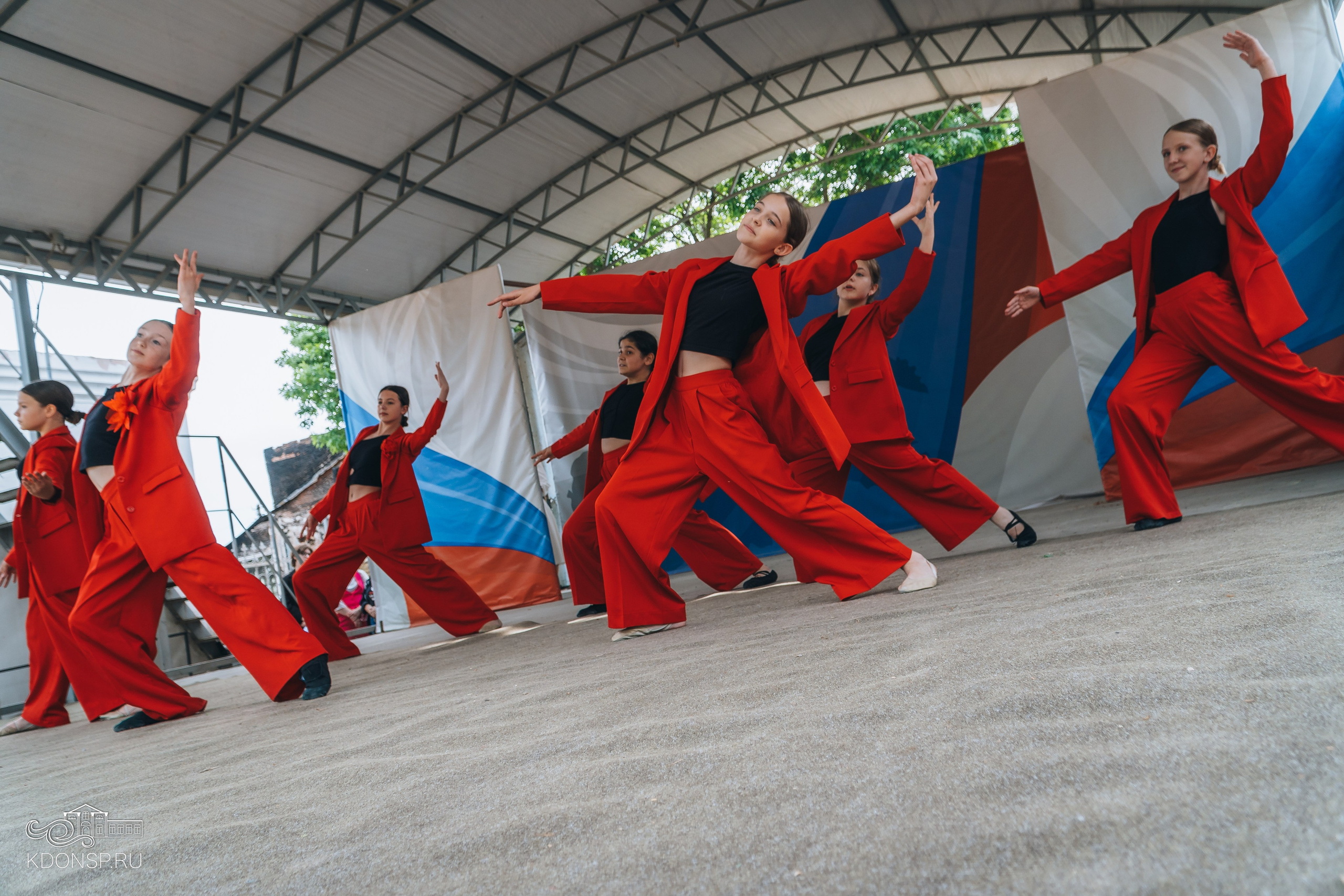 «Мелодия весны». Новотитаровский Дом культуры