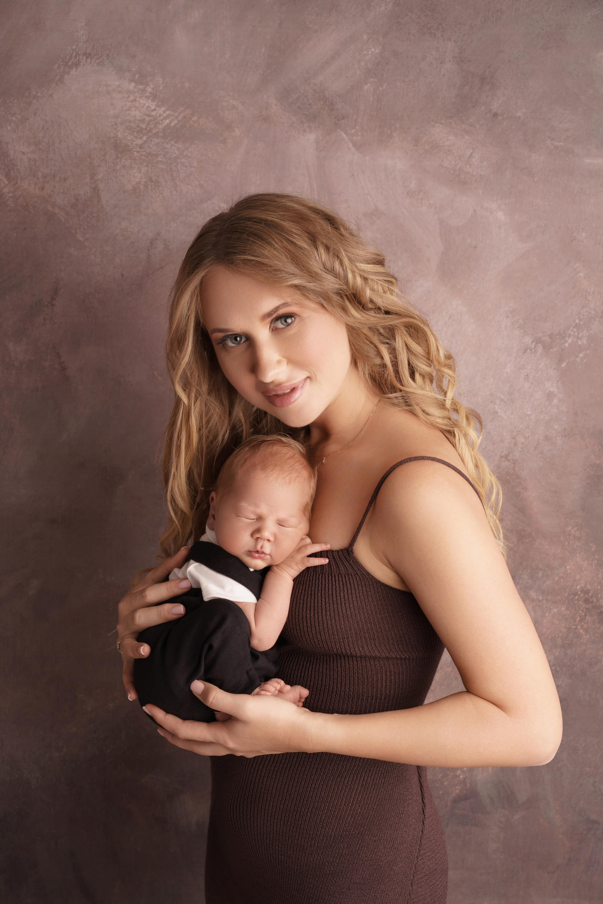 Семейные фотосессии с новорожденными | Трогательные кадры малышей и их близких в Москве и МО. Фотосессия новорожденных в Москве и Московской области | Профессиональный фотограф newborn — Татьяна Иванова