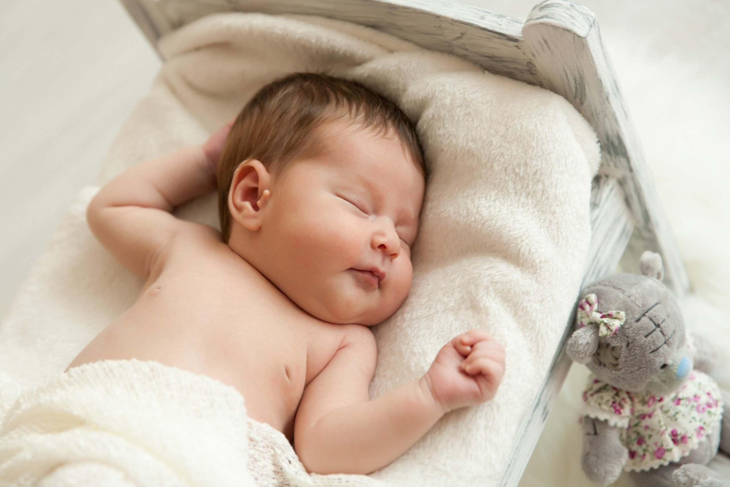 Новорожденные и младенцы. Фотостудия Алматы. Фотосъемка Алматы. Фотосессия Алматы. Фотокурсы. Обучение фотографии. Аренда студии