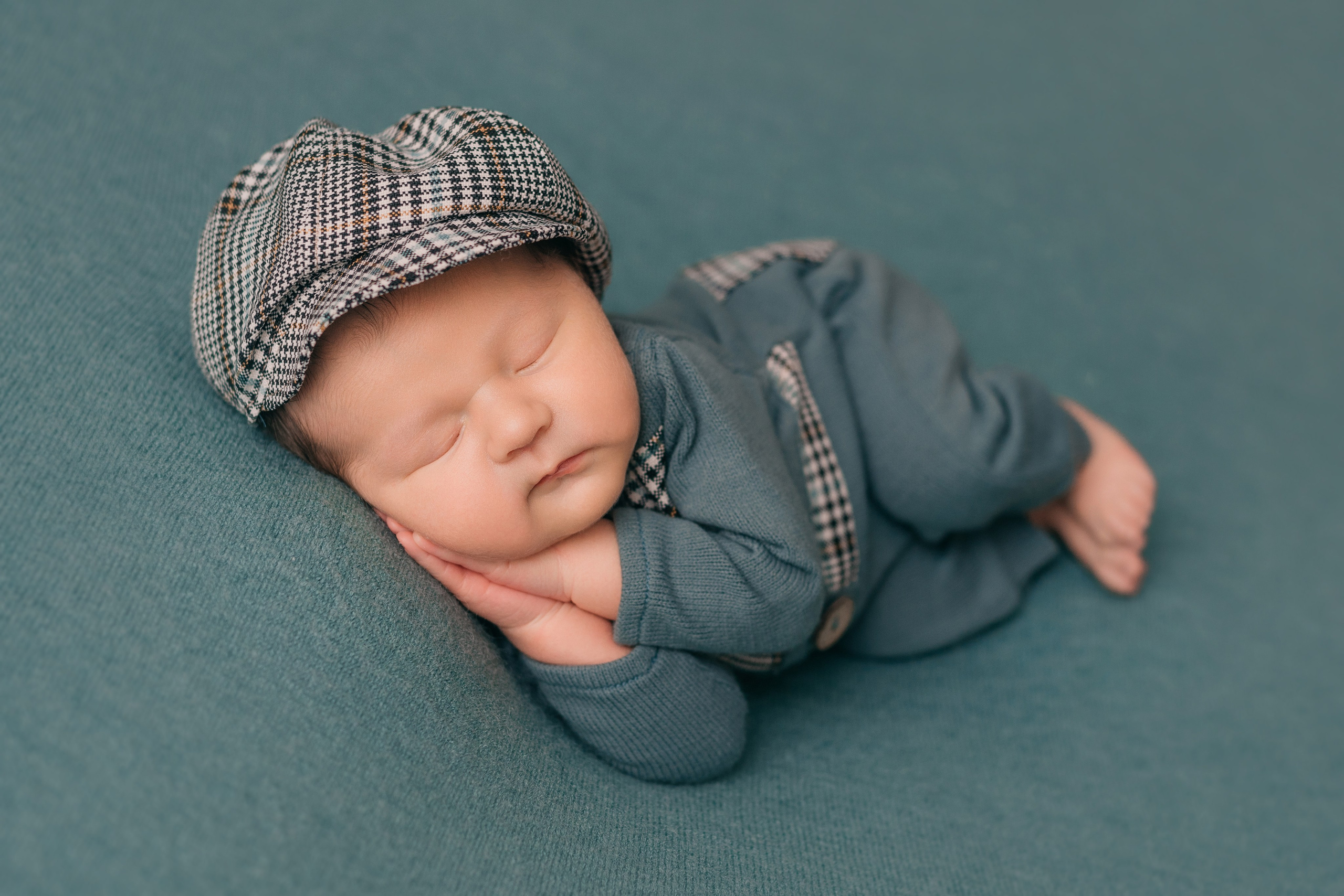 Миша. Фотограф новорожденных Белгород