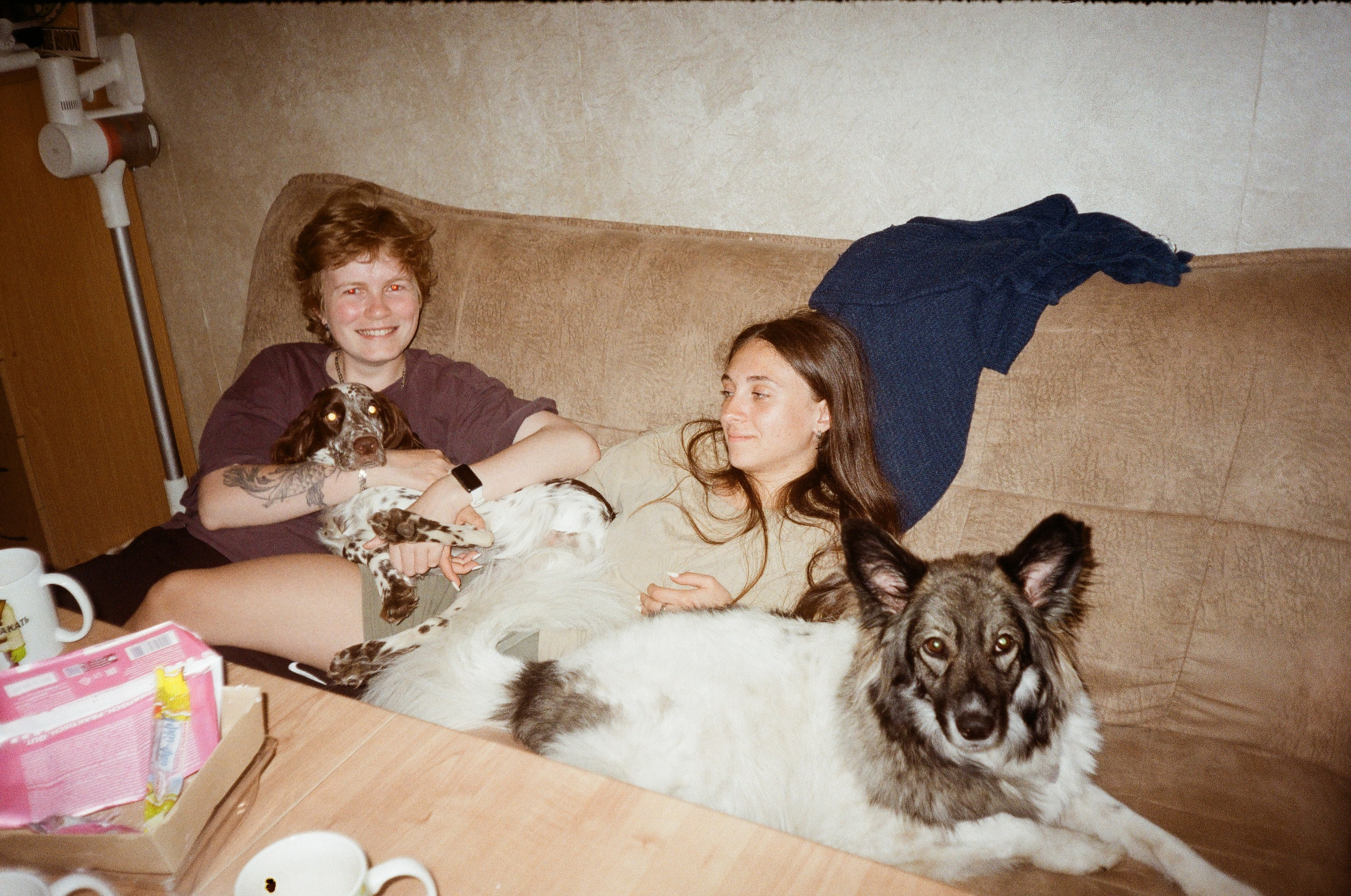 Плёнка весна-лето 2025. Ирина Чернова — портретный фотограф и маркетолог из Владивостока