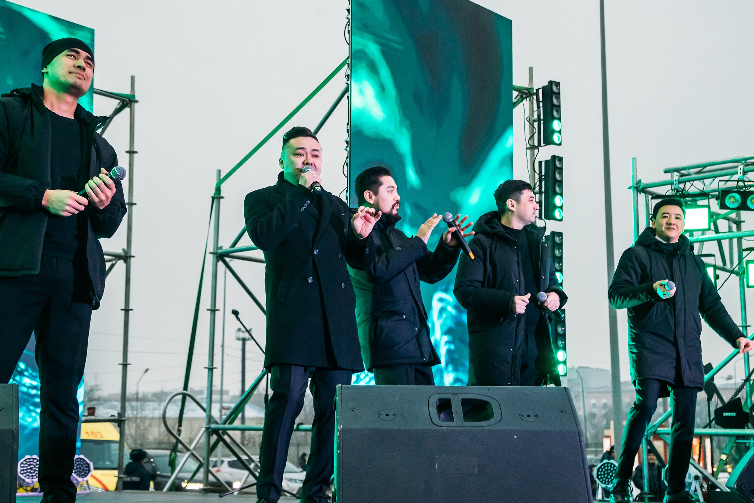 10 лет BatyrMall. Кипятком Павлодар